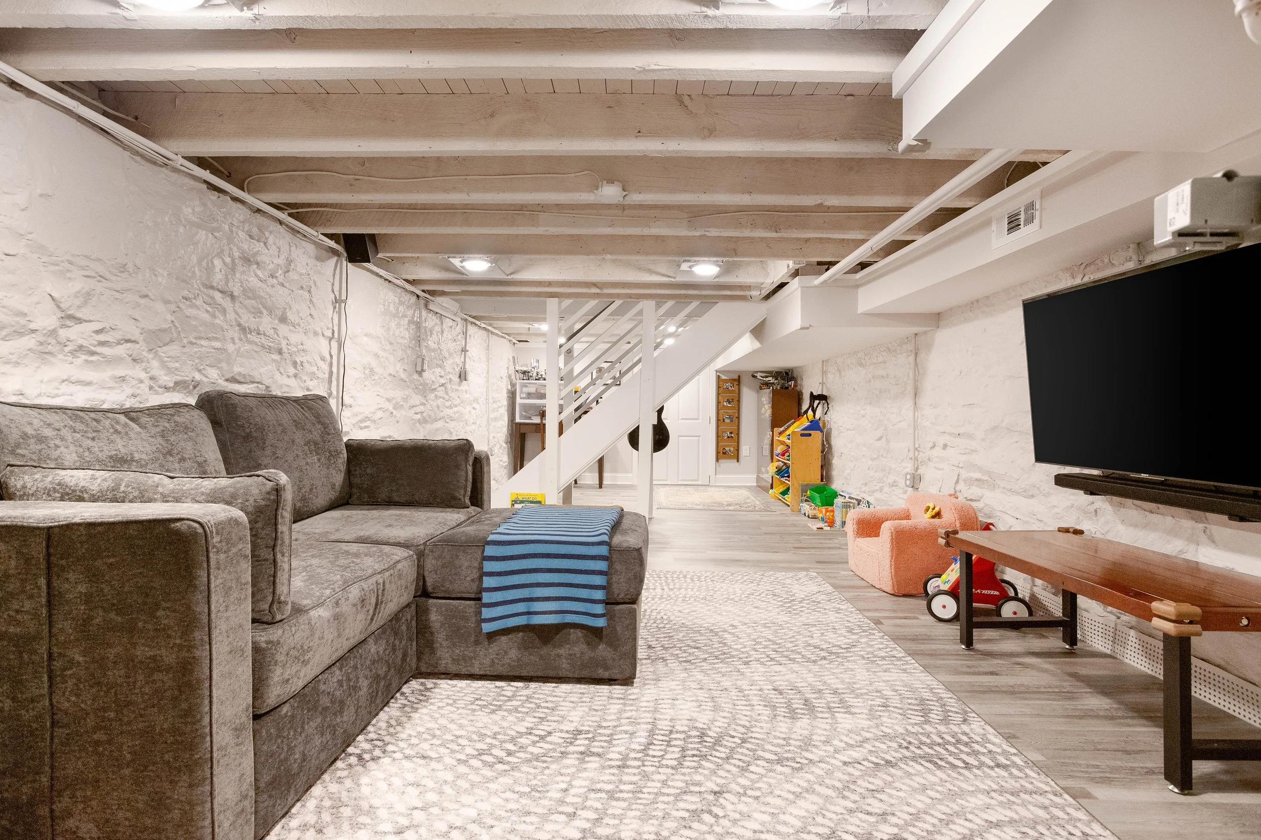 3444_Roland_Ave--4 (1).jpg