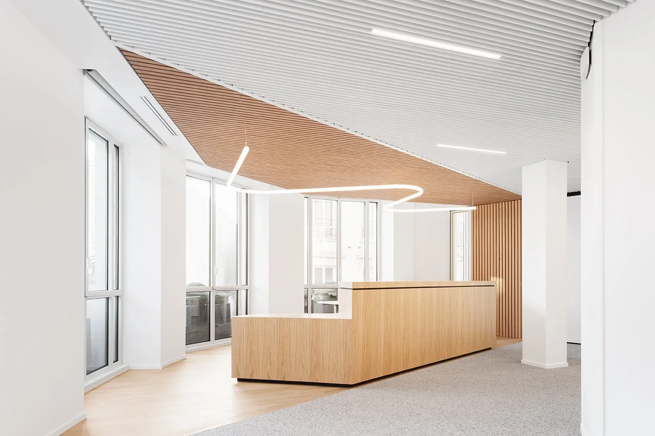 PLANUNG UND STEUERUNG VON BÜROUMBAUTEN