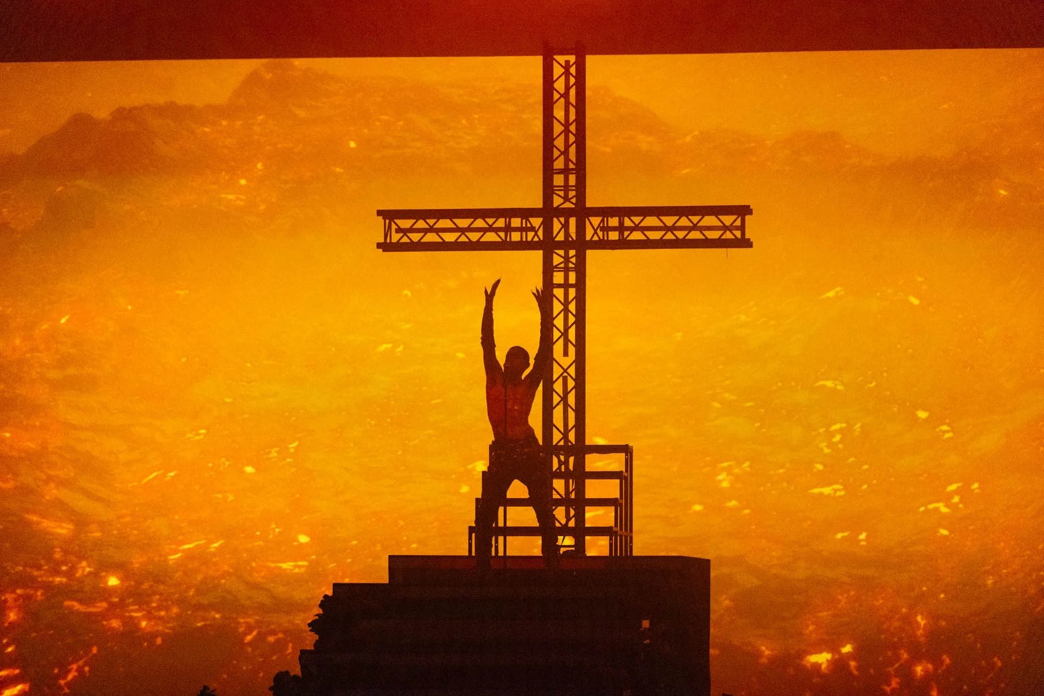 AMBER VINEYARD_FABIAN CALIS_31-07-2025_-9523_3_11zon.jpg