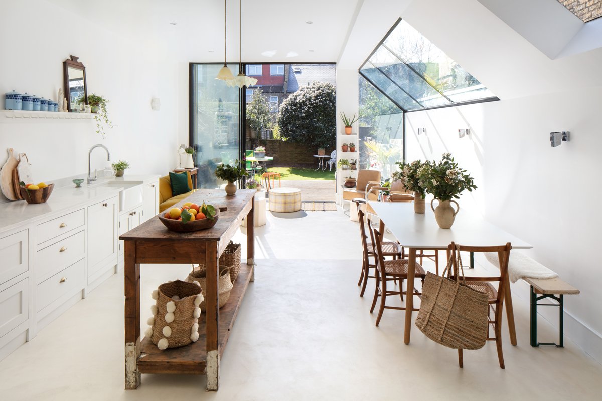 Leighton Gardens, NW10