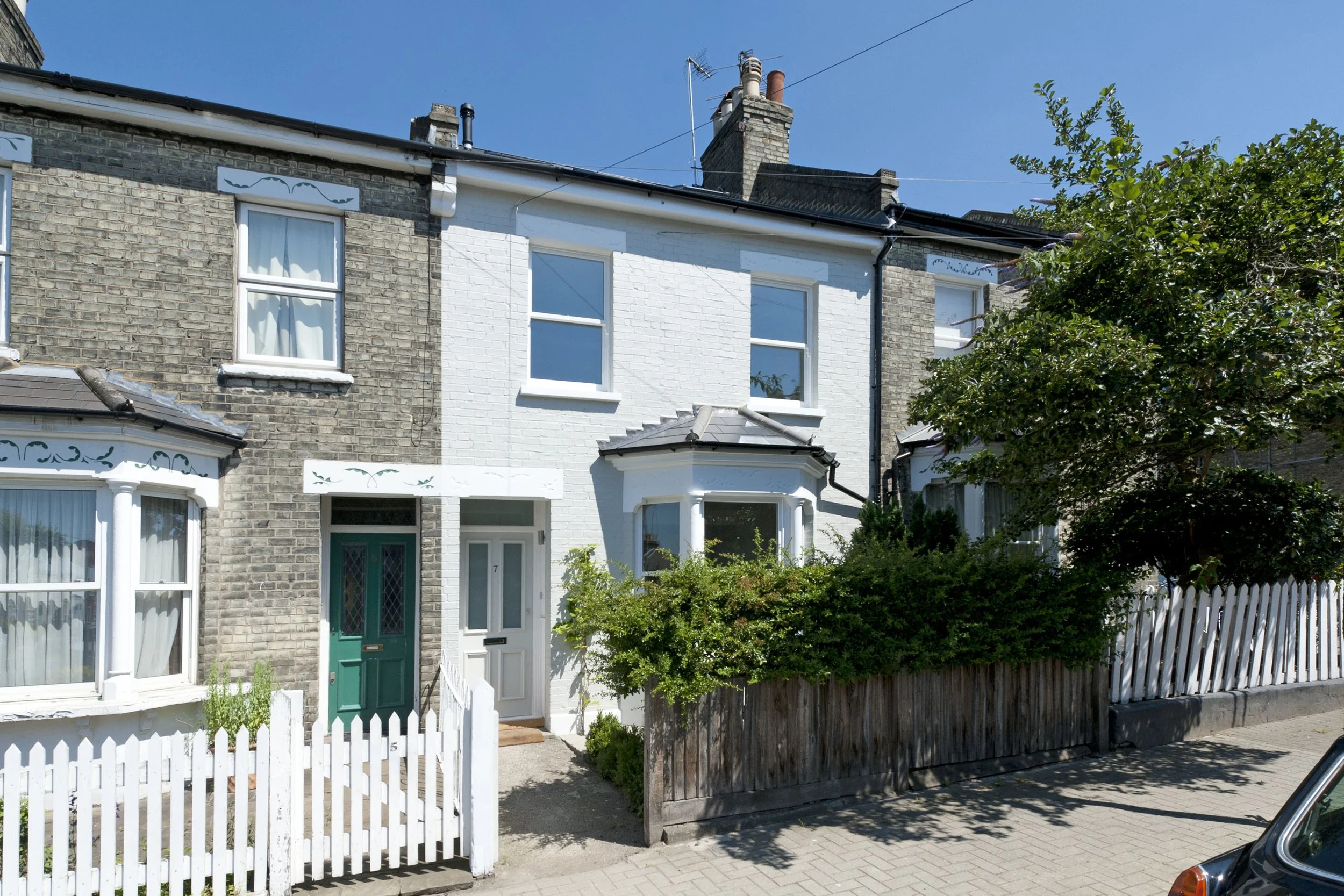 Fullerton Road, SW18