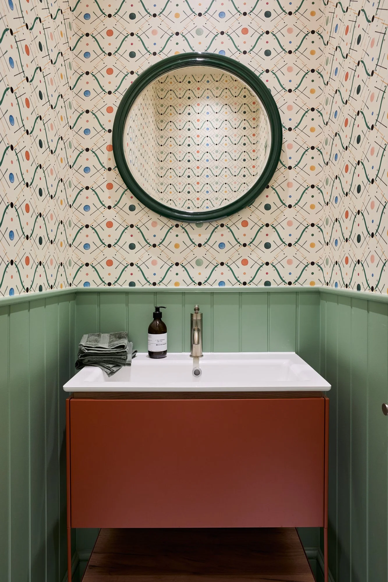 Altenburg Gardens 40.jpg