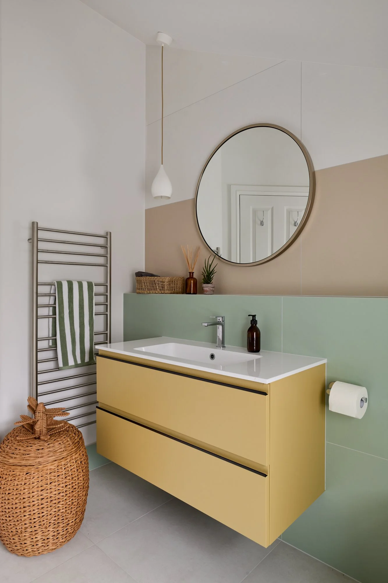 Altenburg Gardens 3.jpg