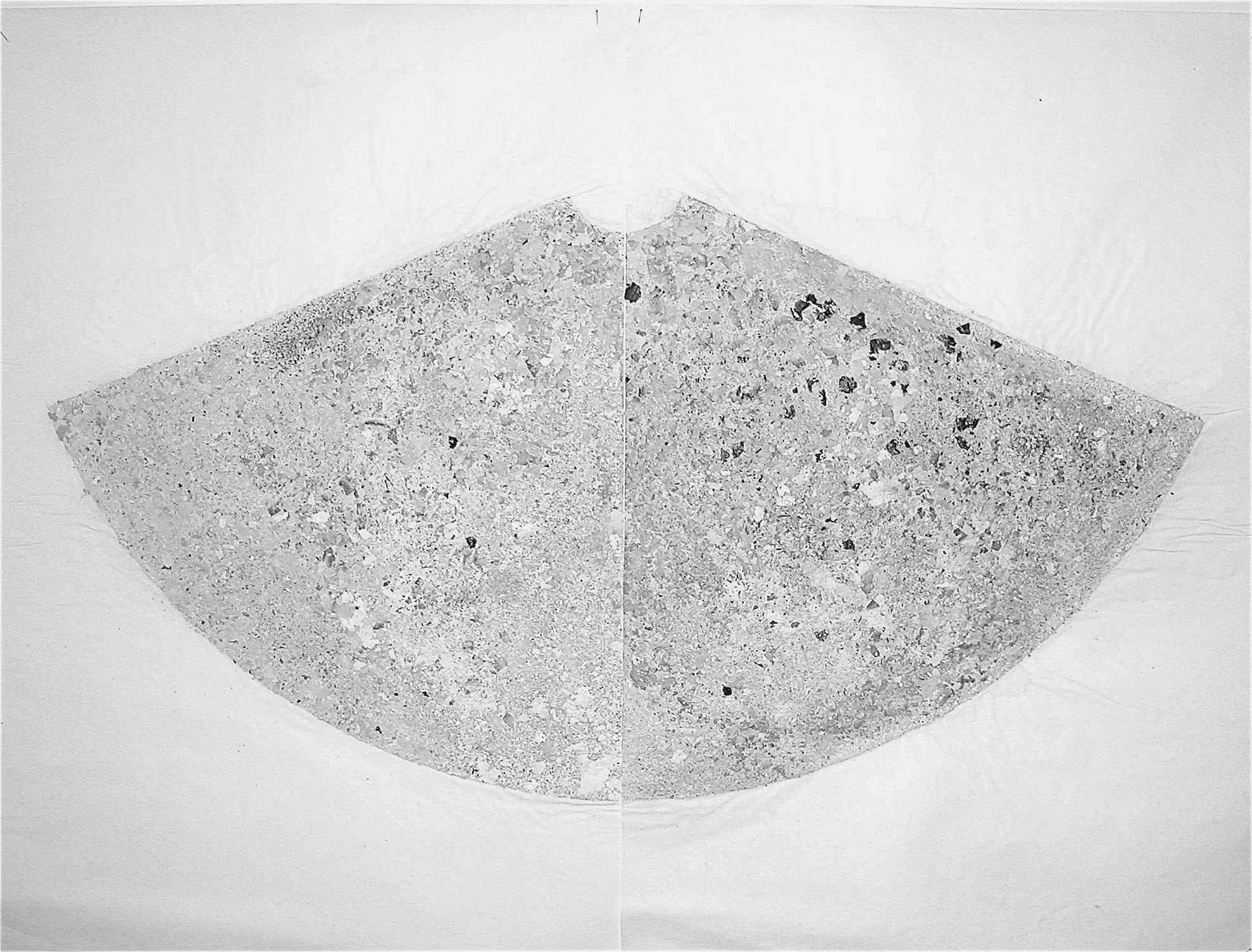 Ohne Titel, 140 x 100cm, Papierasche & Seidenfarbe auf japanischem Reispapier