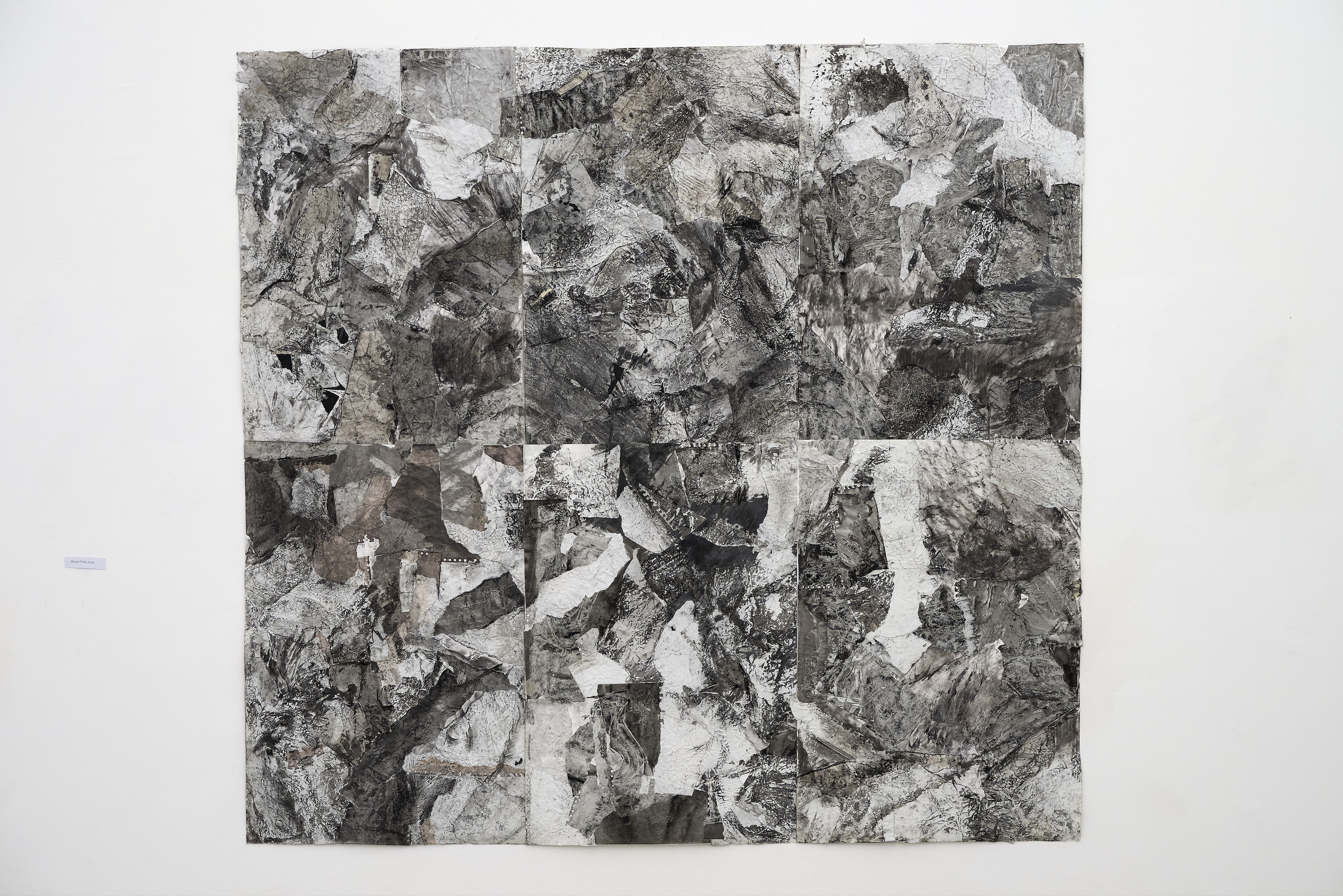 Arbeit ohne Titel, Papier