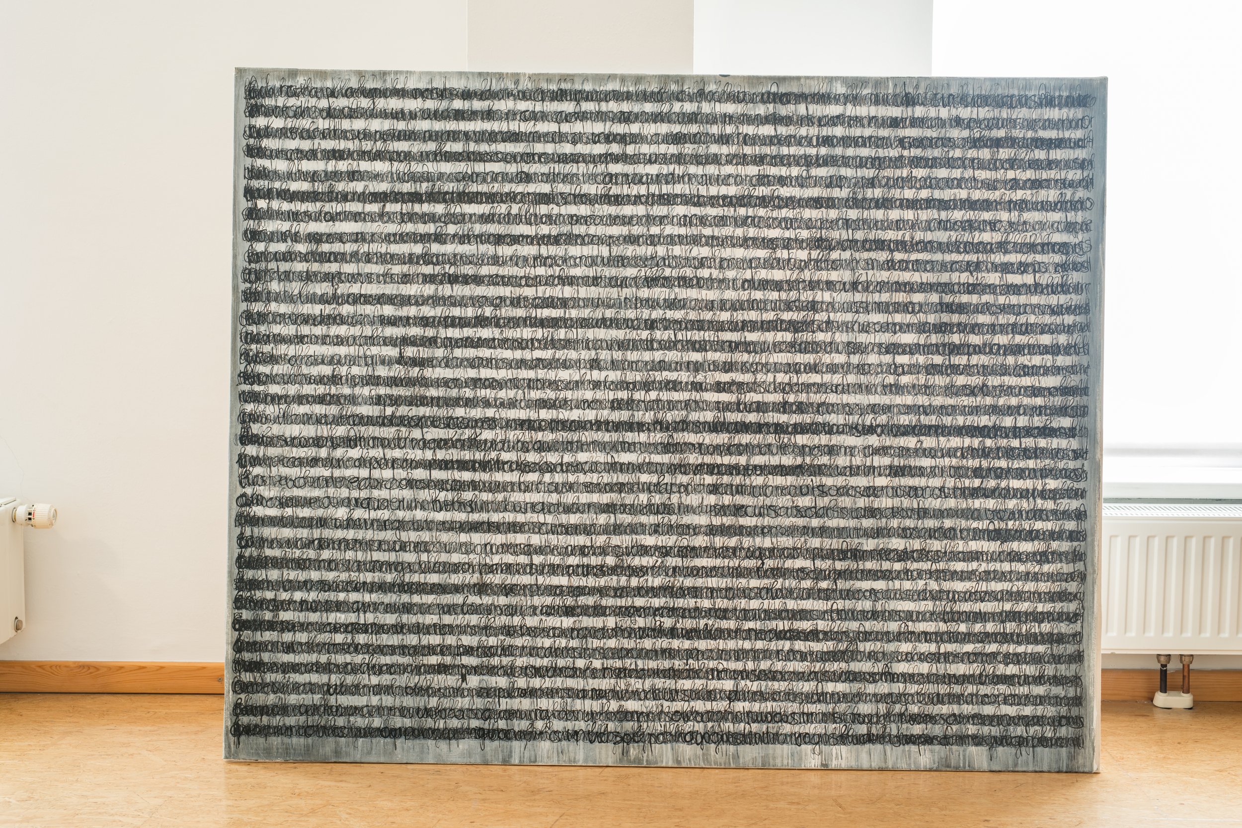Kunstwerk, großes Wandbild aus der Serie Schriftbilder, Acryl auf Leinwand, Kunsthaus Köflach, von Düsseldorfer zeitgenössischem Künstler Eduard Winklhofer