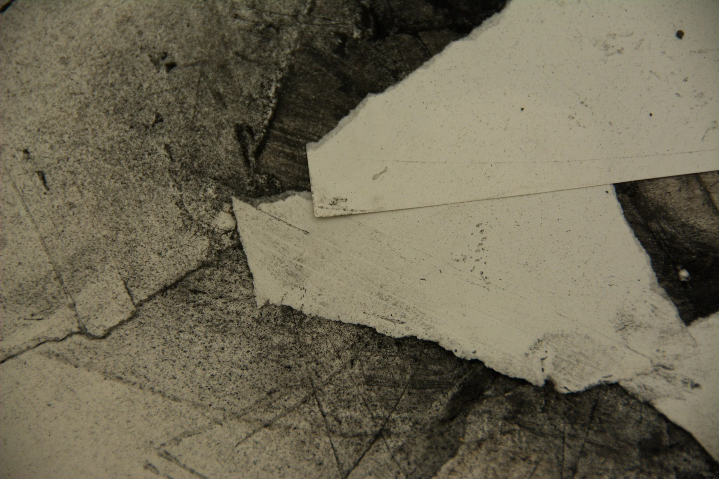 Nahaufnahme, Kunstwerk aktuell, Wandbild, Mischtechnik auf Papier, 70 x 100cm, von zeitgenössischem Düsseldorfer Künstler Eduard Winklhofer, Atelier Düsseldorf