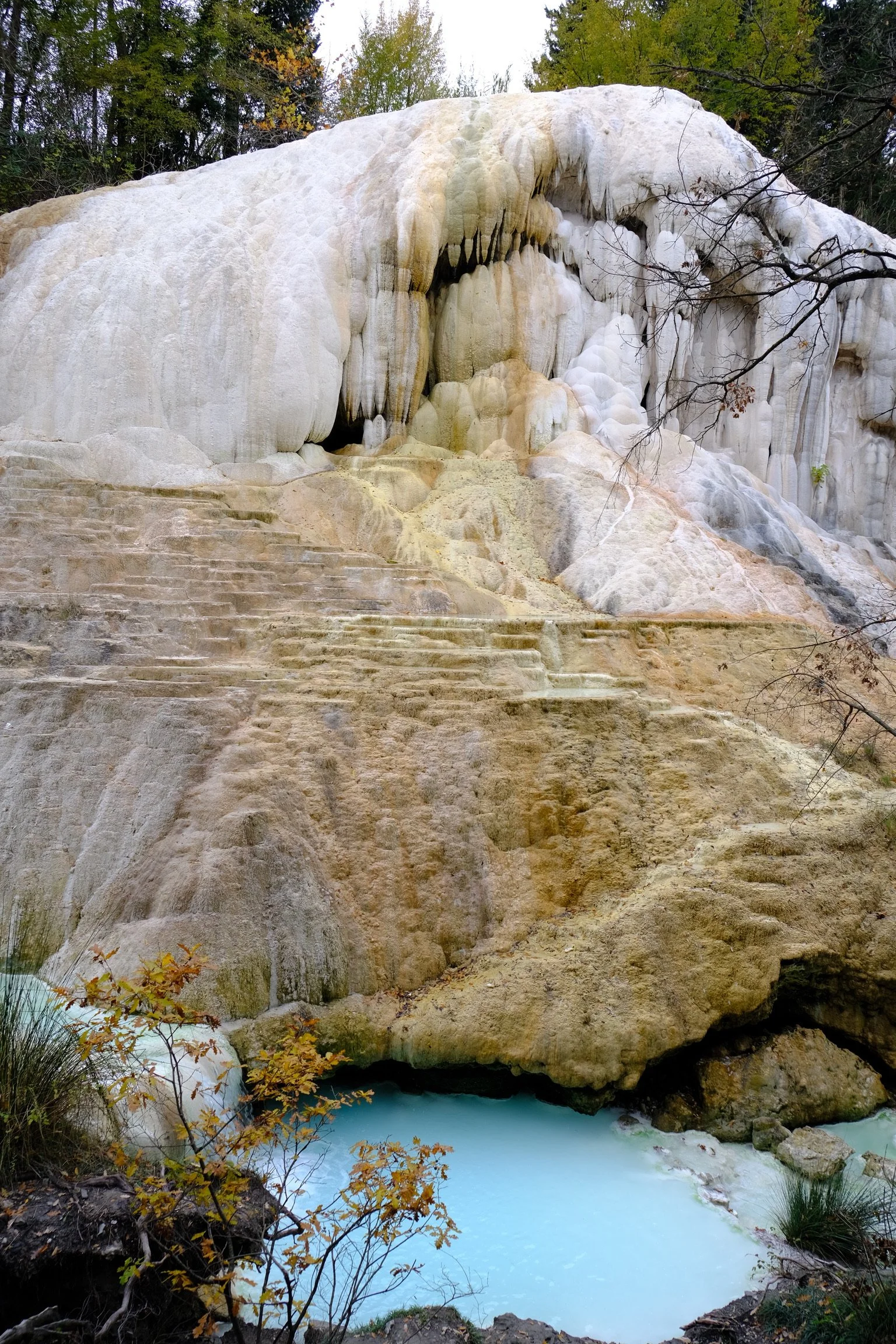 02 01 - the white whale,bagni san filippo, tuscany.JPG