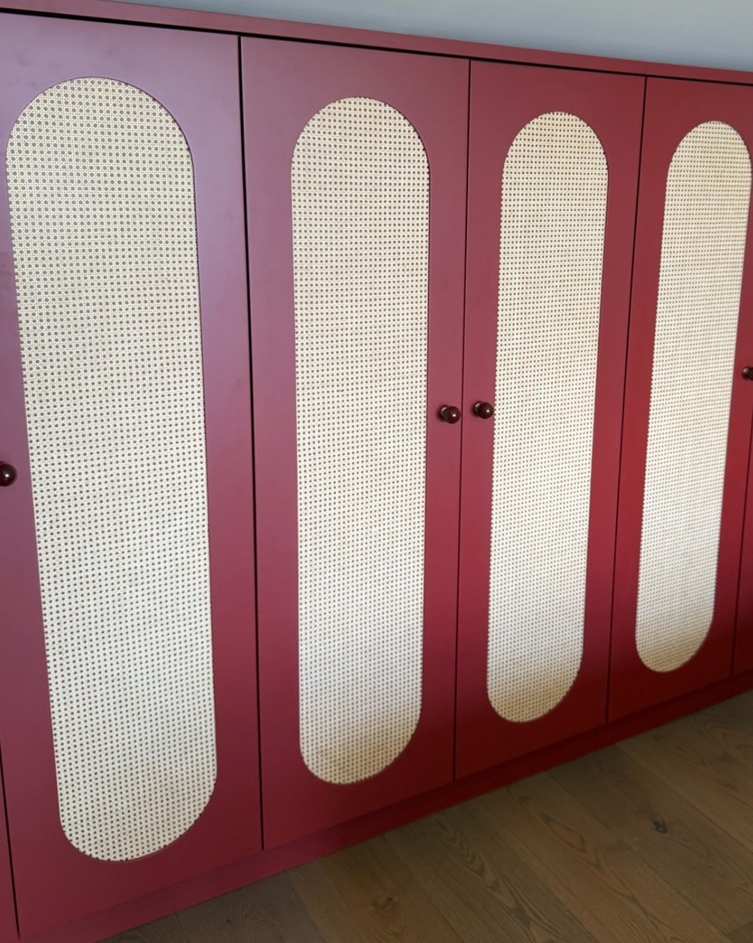 Make a statement! We love this deep red eaves wardrobe with rattan feature panels.

Your home should feel like you - and we&rsquo;re here to help bring that vision to life. 

#buckinghamshirebusiness #buckinghamshiresmallbusiness #bespokefurnituredes