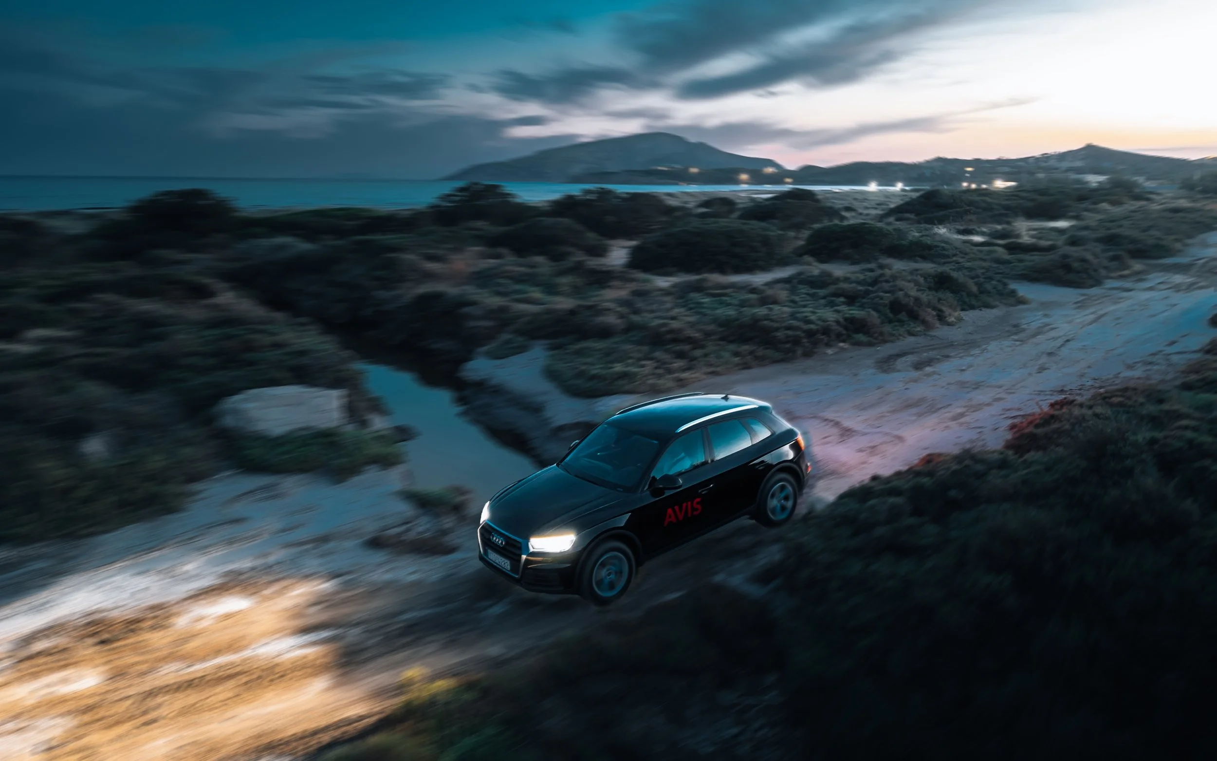 Αθηναϊκή Ριβιέρα και Σούνιο | Travel.gr x Lamda3 x Avis