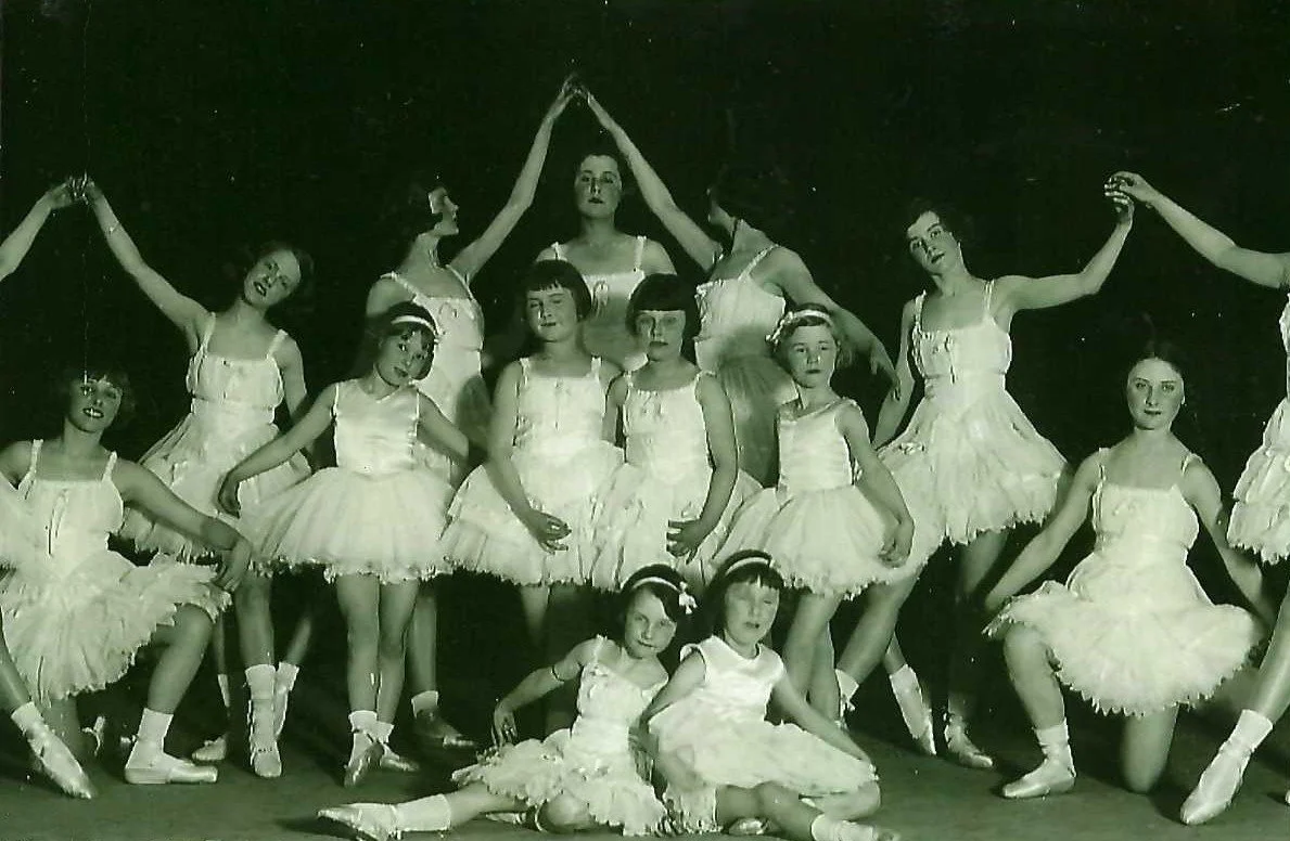 Madeleine Sharp's dance class