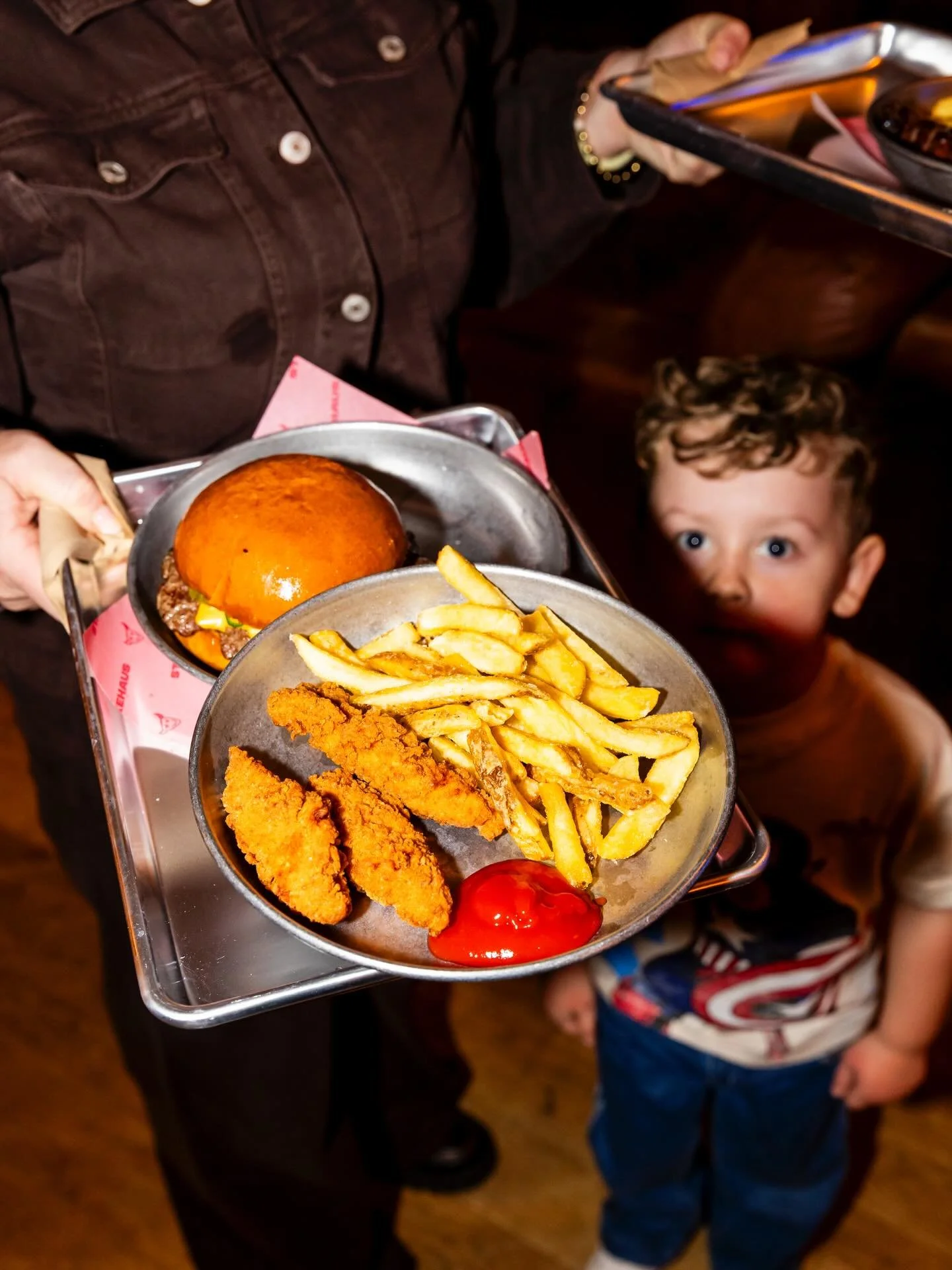 Something for everyone this weekend starting with our Prix Fixe Friday Menu every Friday from 4pm ⏰
Choose between a burger or steak, fries or salad, a sauce and house beer, wine, soft or 0% all for just &pound;20 💷

Always plenty of kids options fr