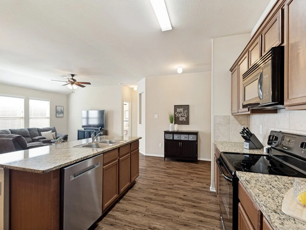 2104-shady-glen-trl-princeton-tx-75407-MLS-9.jpg