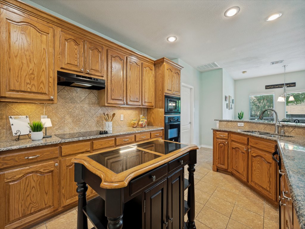 13442-four-willows-dr-frisco-tx-75035-MLS-9.jpg