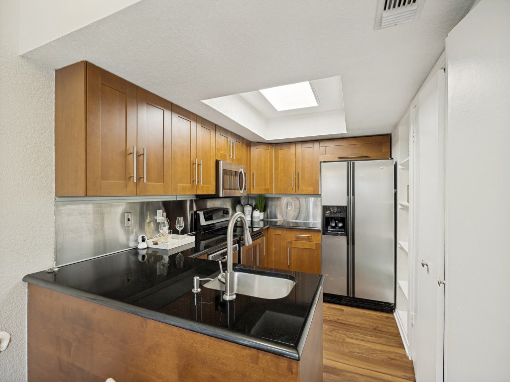 14151-montfort-dr-252-dallas-tx-75254-2-MLS-9.jpg