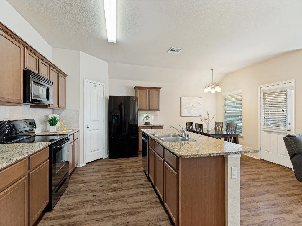 2104-shady-glen-trl-princeton-tx-75407-MLS-10.jpg