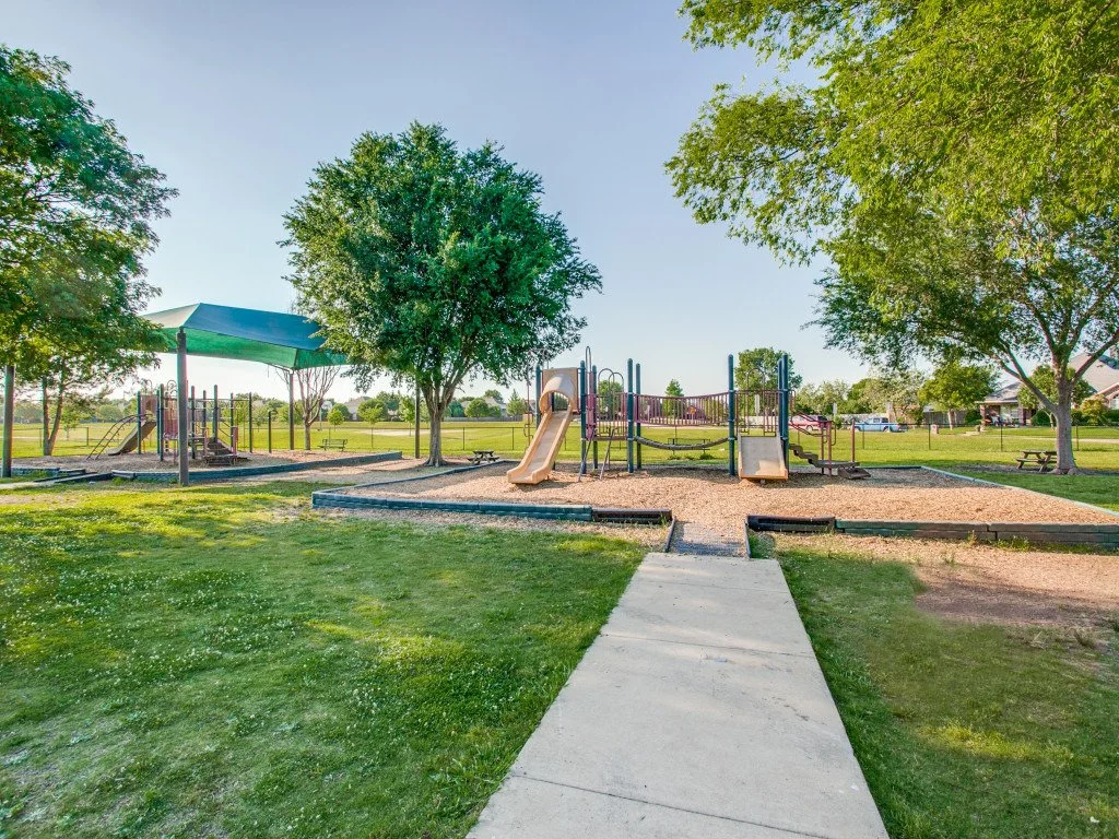 5905-pine-meadow-ln-mckinney-tx-75070-MLS-35.jpg