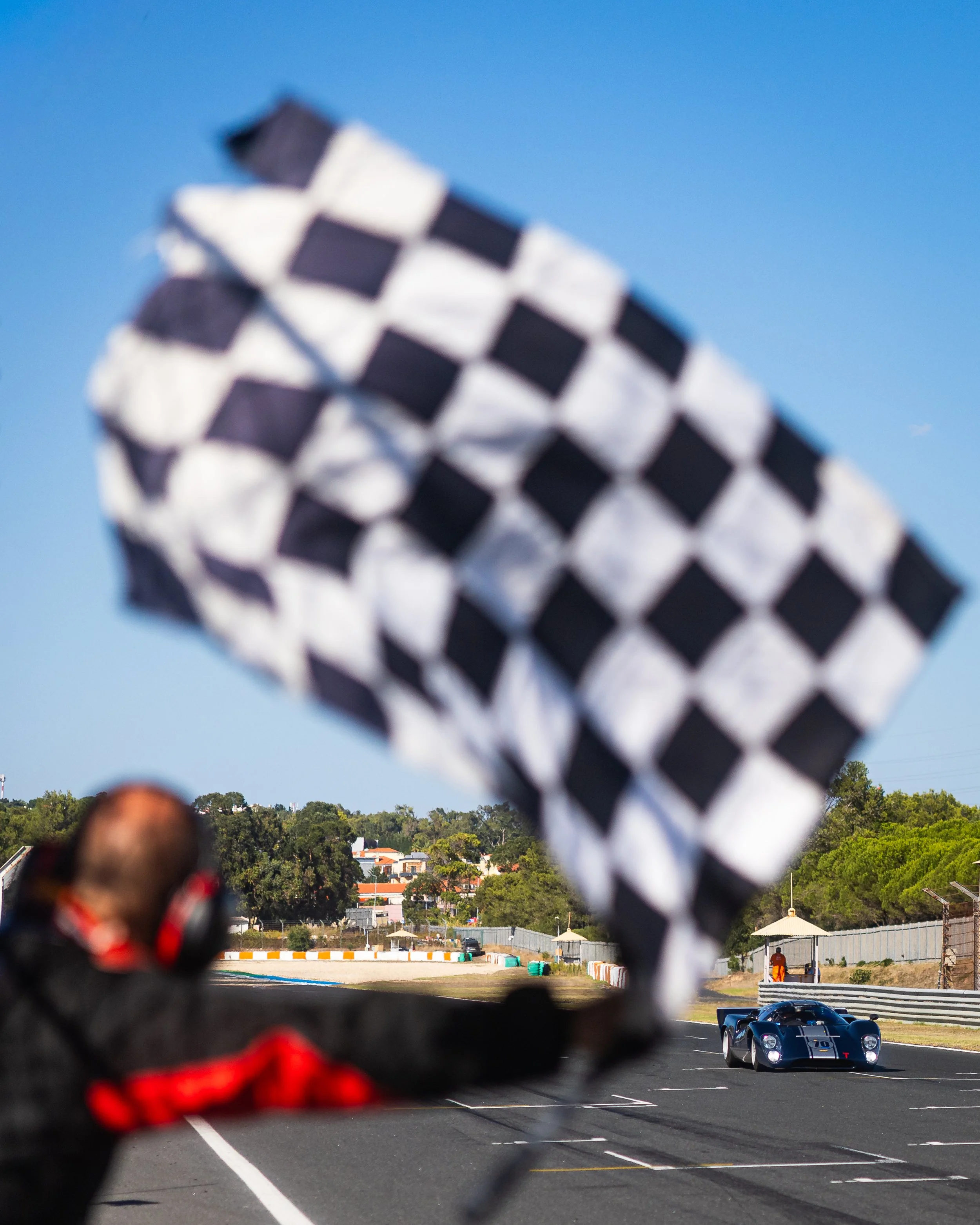 Race-6ab19f6500135ed0d203.jpeg