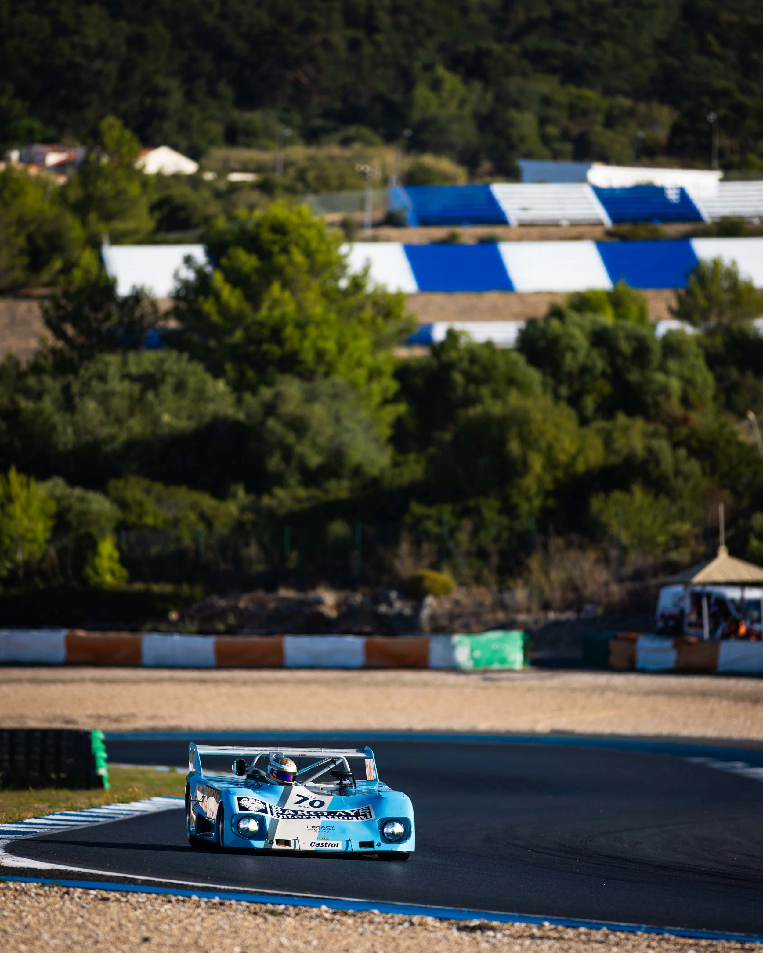 Qualifying-6aae6cf9000dfde63a75.jpeg