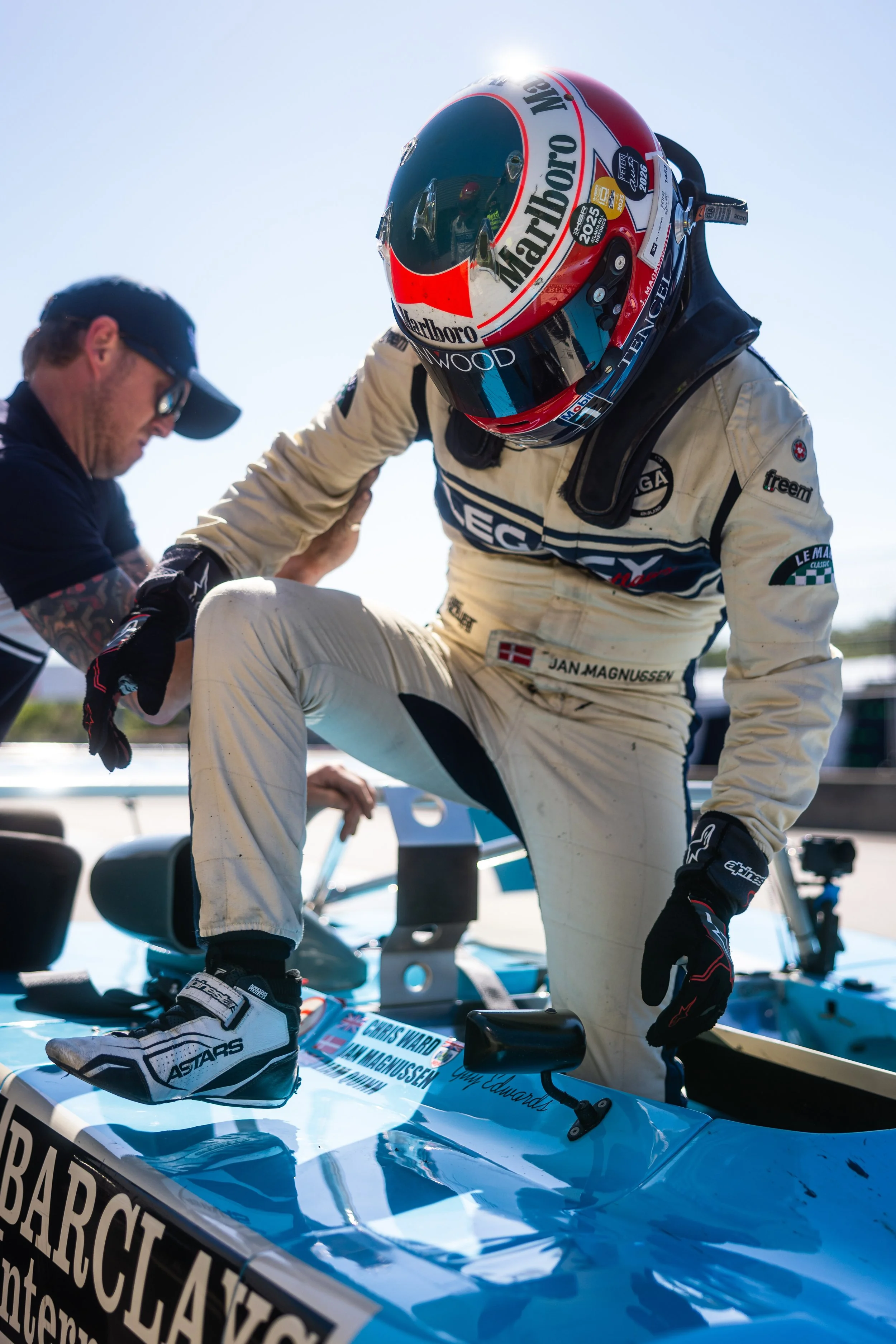 Race-6a25f41a00245e9967df.jpeg