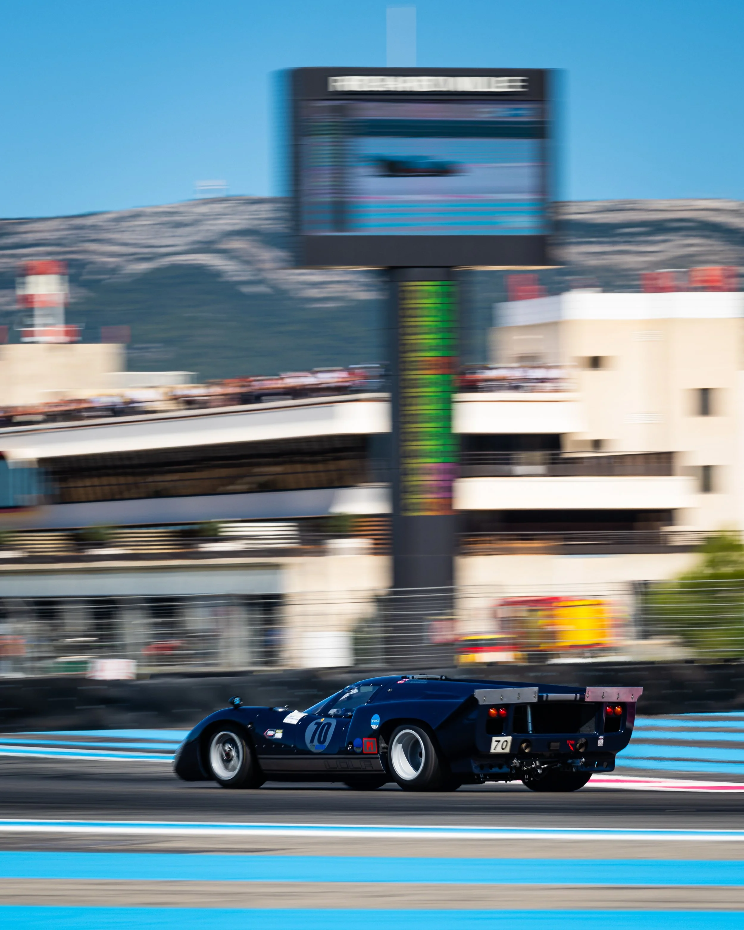 Race-6a95da7b000c0e04e1ff.jpeg