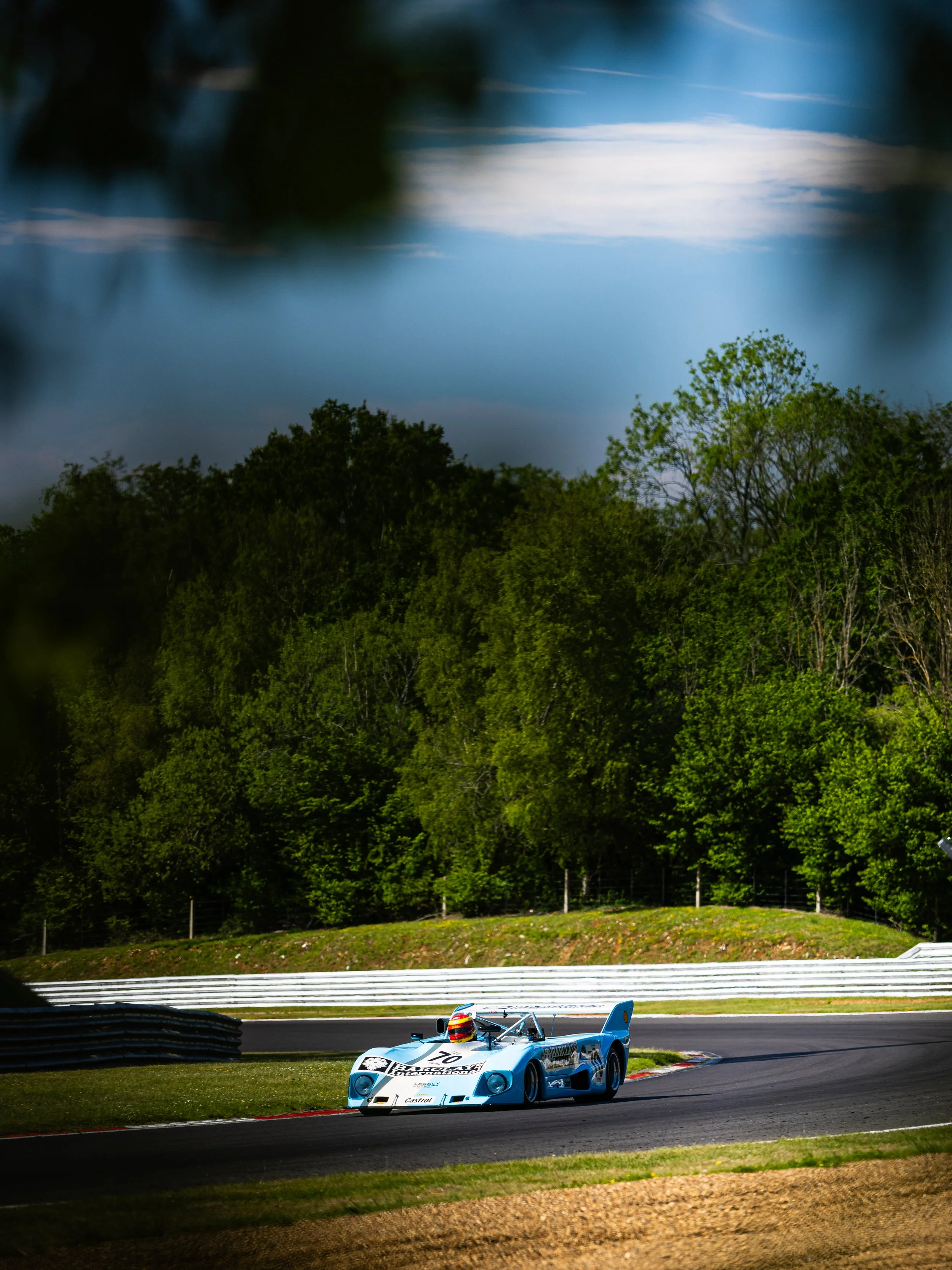 Race-6a396b2700393572d96e.jpeg