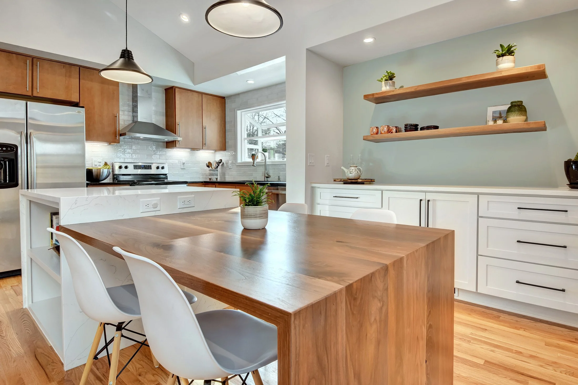 JZDesign_Louisville_1970s_Kitchen_Refresh_After_1