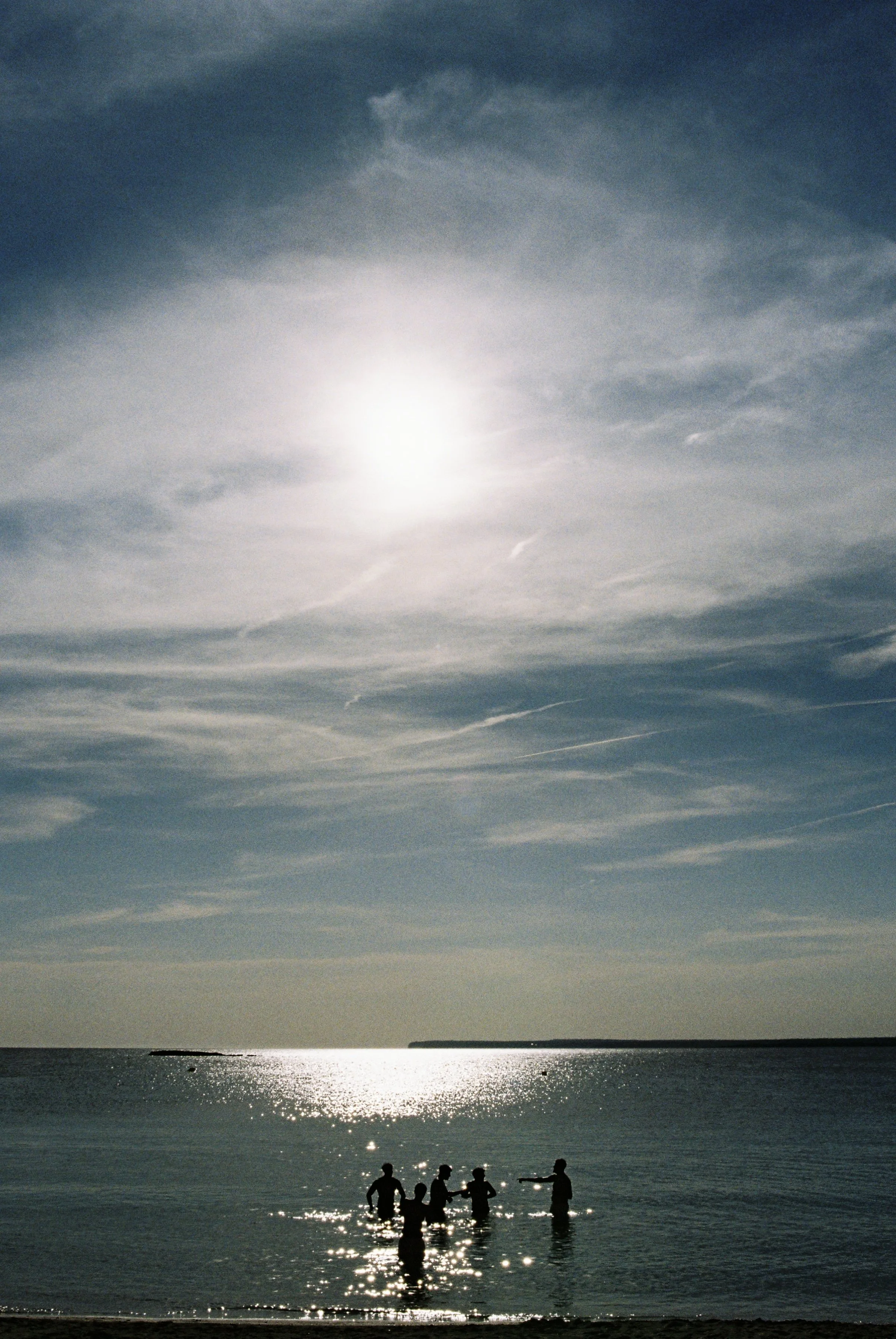 trevhol_trevhol-r2-026-11a.jpg