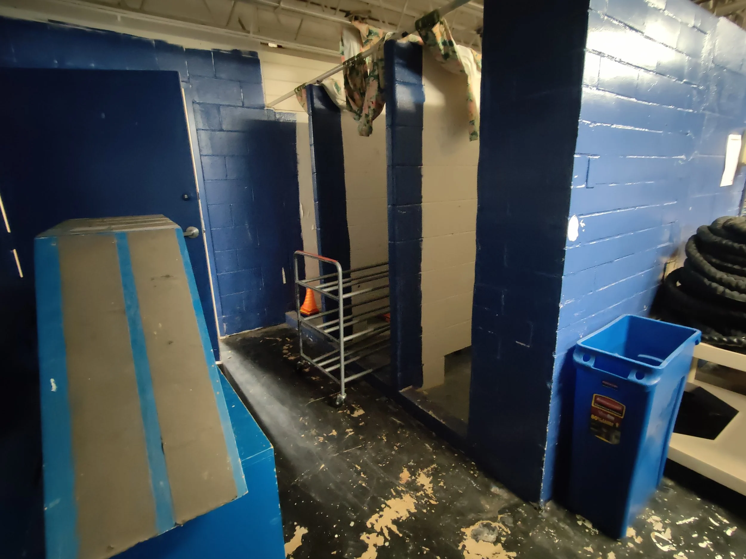 Lampasas Middle School Locker Room