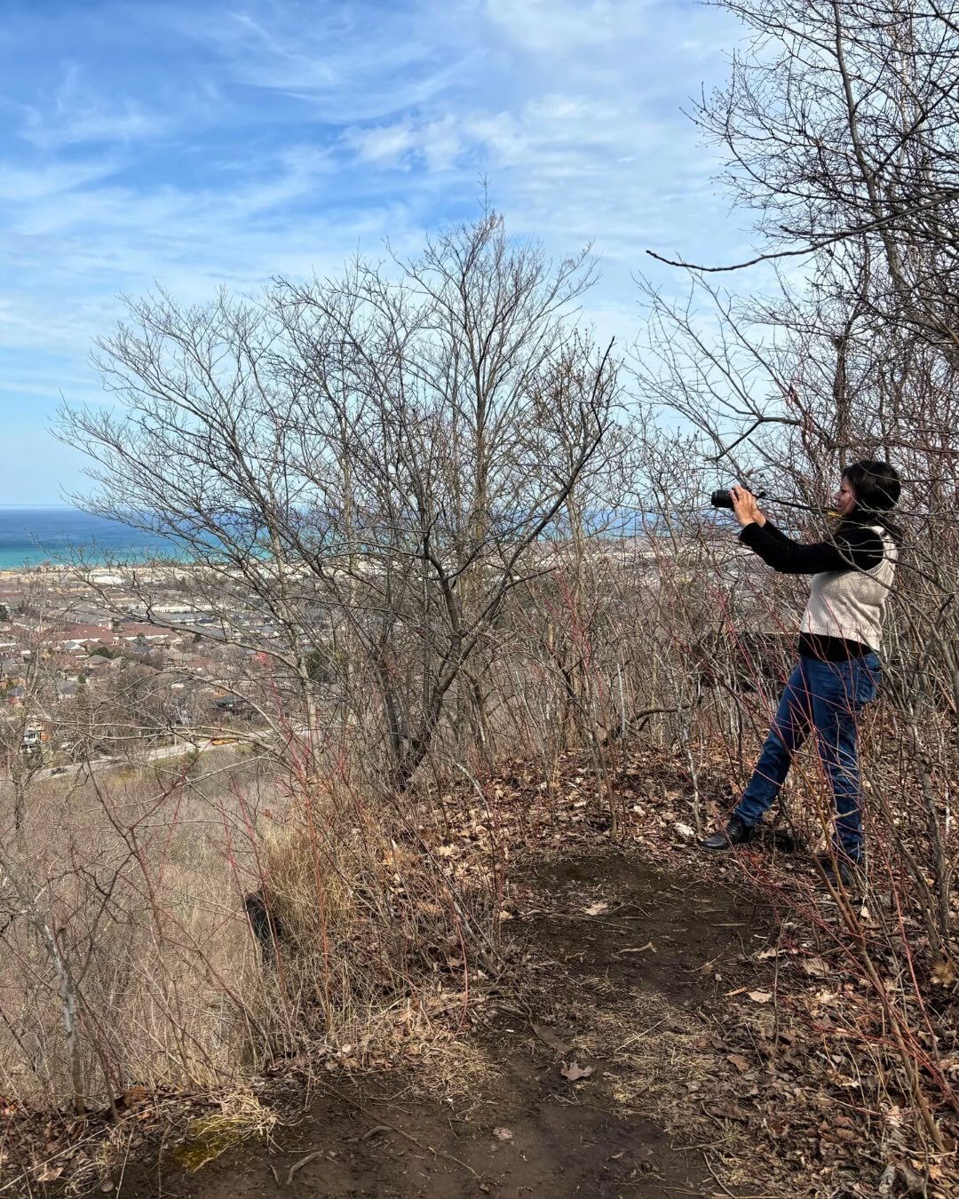 Matt and Cibele were on the Niagara Escarpment yesterday completing a Visual Impact Assessment. With years of experience working on VIAs for submission to the Niagara Escarpment Commission, we know how to balance the needs of the environment with liv