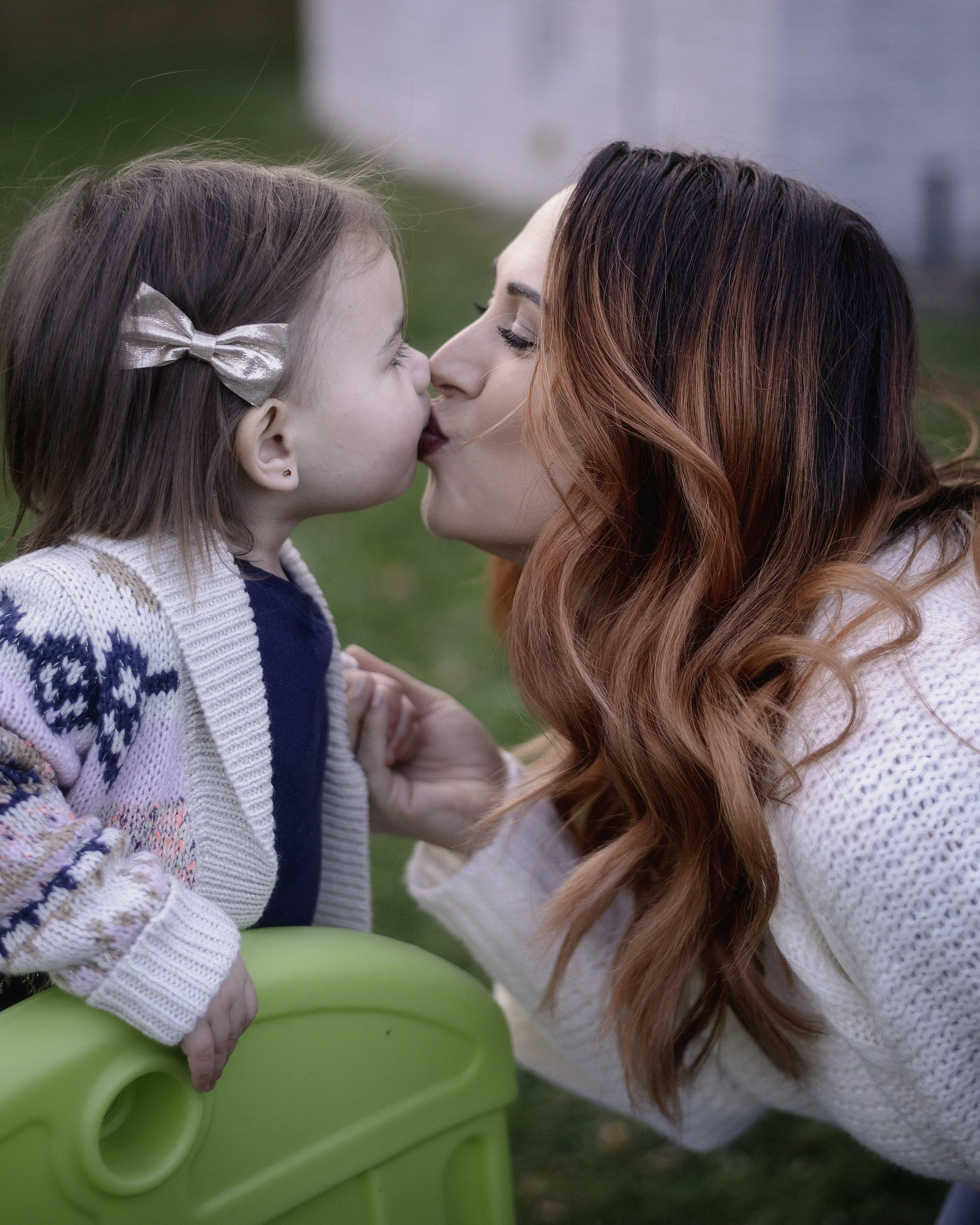 Family photos - Winchester Family Photographer.