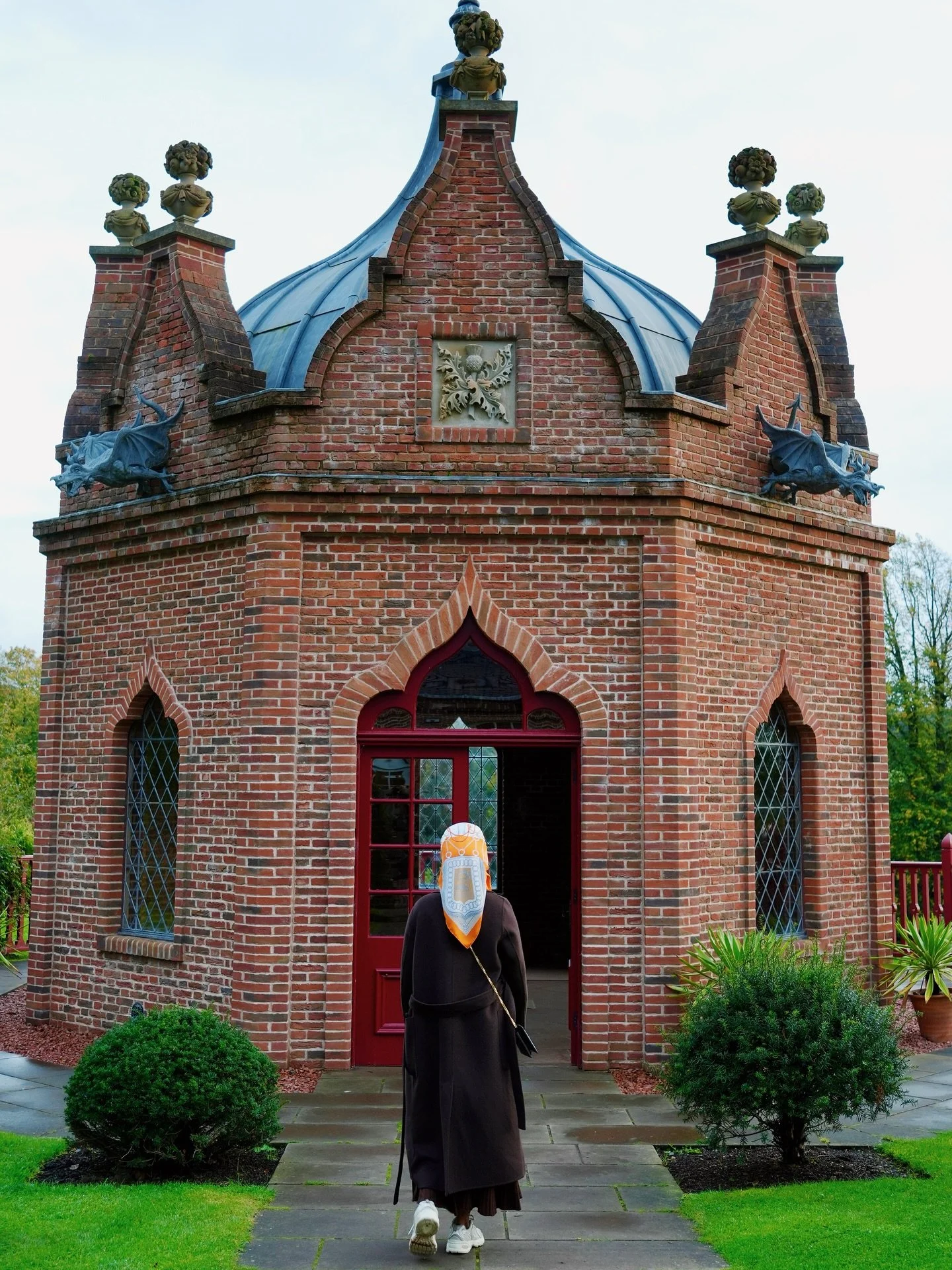 Day 1: @dumfrieshouse 🌿

My first time in Scotland and I couldn&rsquo;t have imagined a more meaningful place to begin. Dumfries House is the headquarters of the @kingsfdn: a place where heritage, sustainability, education and community come togethe