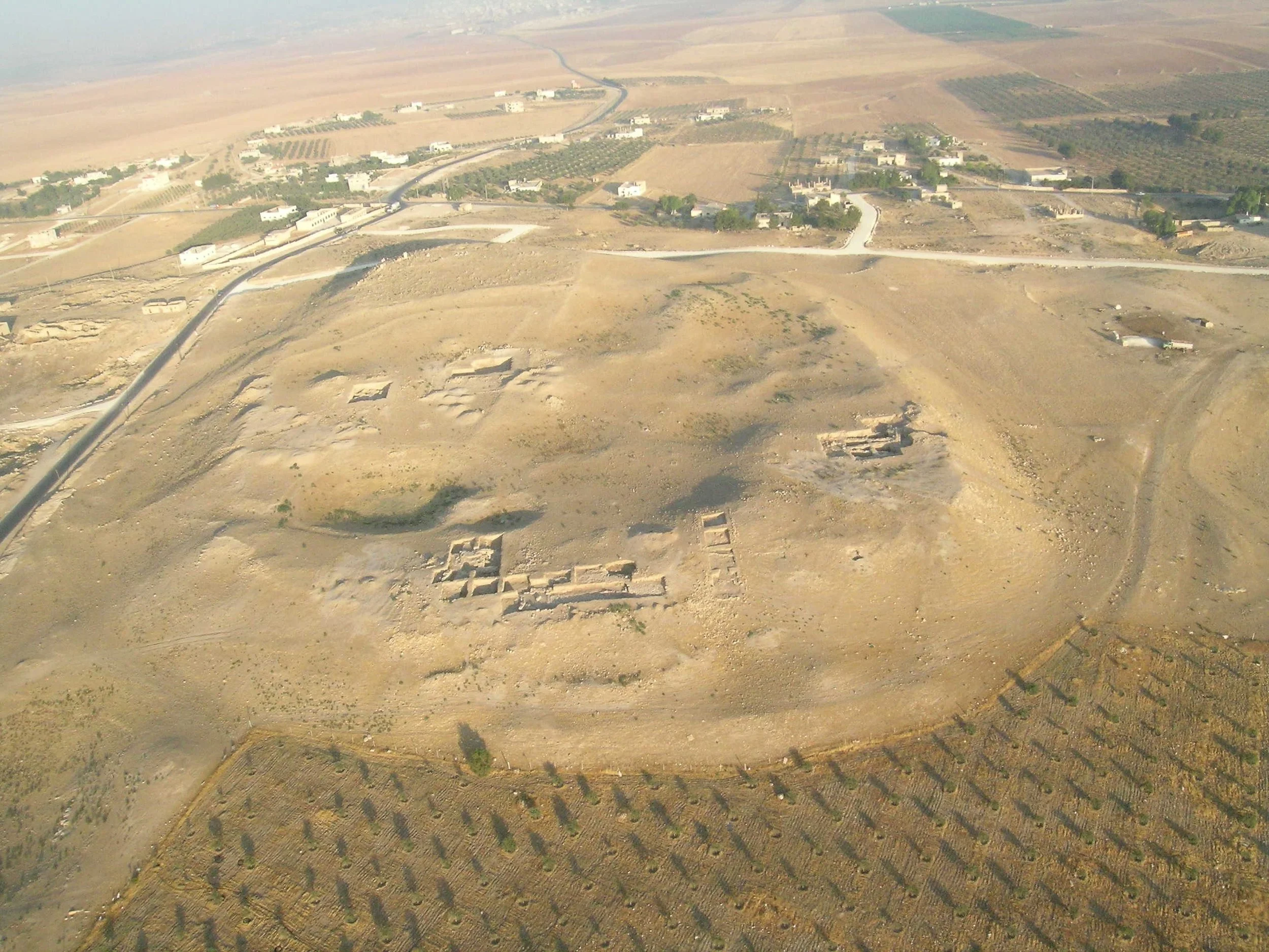 Aerial of Jalul 2004.JPG