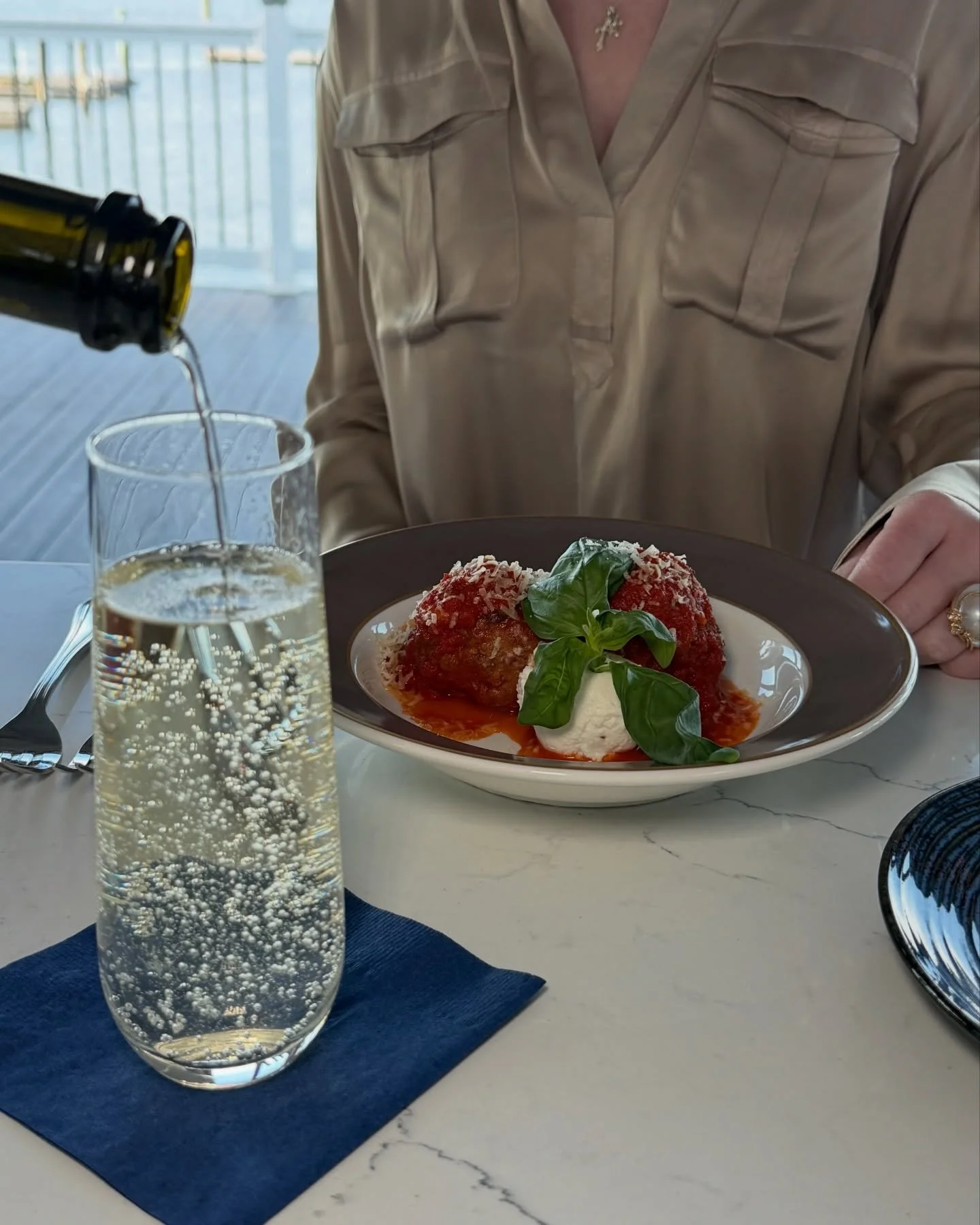 If it&rsquo;s not Happy Hour, we don&rsquo;t want it. 

Meatballs &amp; Ricotta &bull; Topped with marinara &amp; basil

🍸Happy Hour &bull; Wed - Fri 12pm -7pm &bull; Sunday, All Day!

📍9707 Amherst Ave, Margate