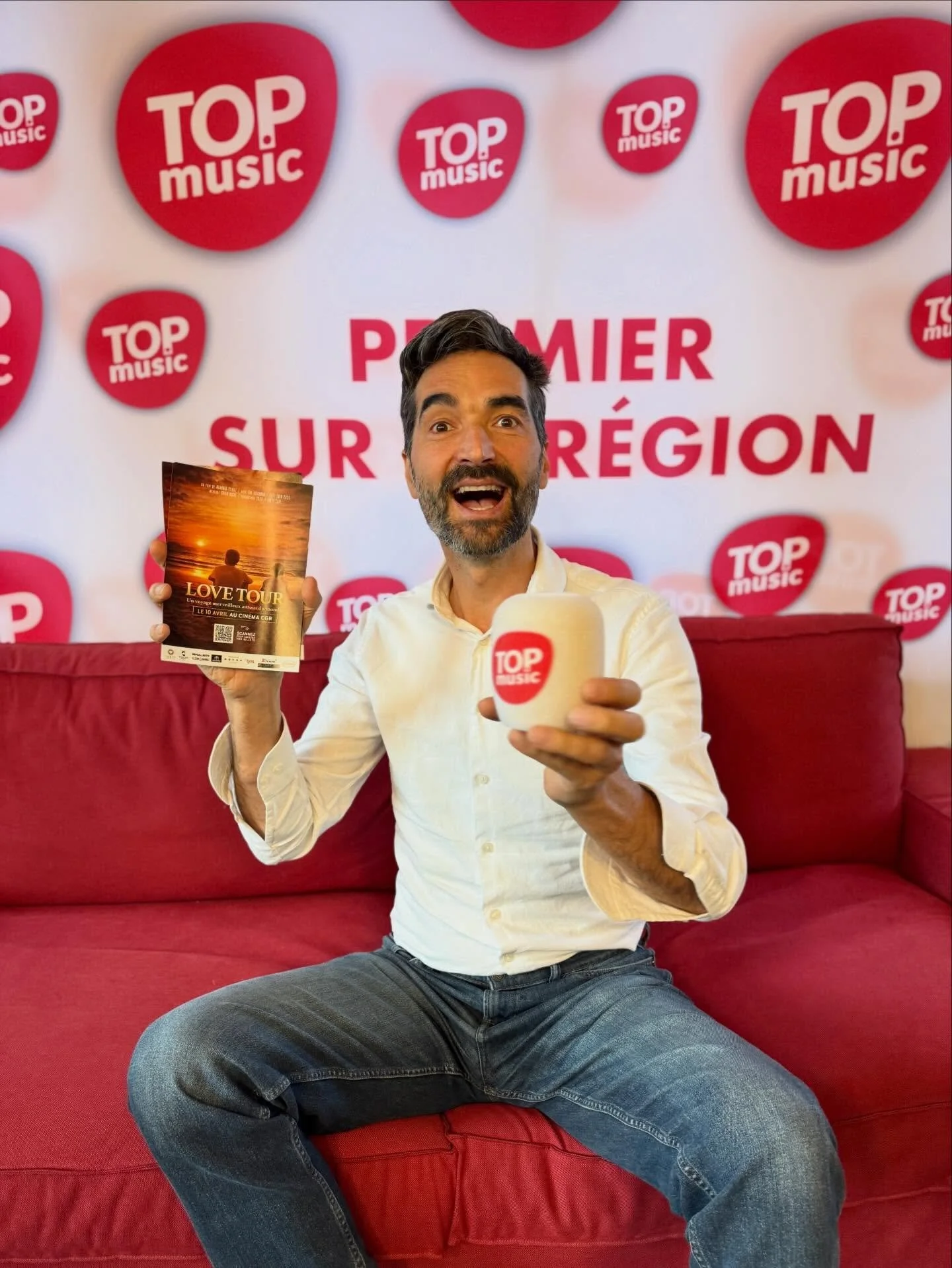 Ce soir 19h &agrave; 20h
&Eacute;COUTE TOP MUSIC
Avec @erwan_lgx le magnifique ! 

D&eacute;j&agrave; plus de 220 r&eacute;servations ! 

Tout le monde en parle :
DNA / NRJ / TOP MUSIC / ICI ALSACE / NOSTALGIE / AZUR FM / MAXI FLASH / JDS / RTL / TV7