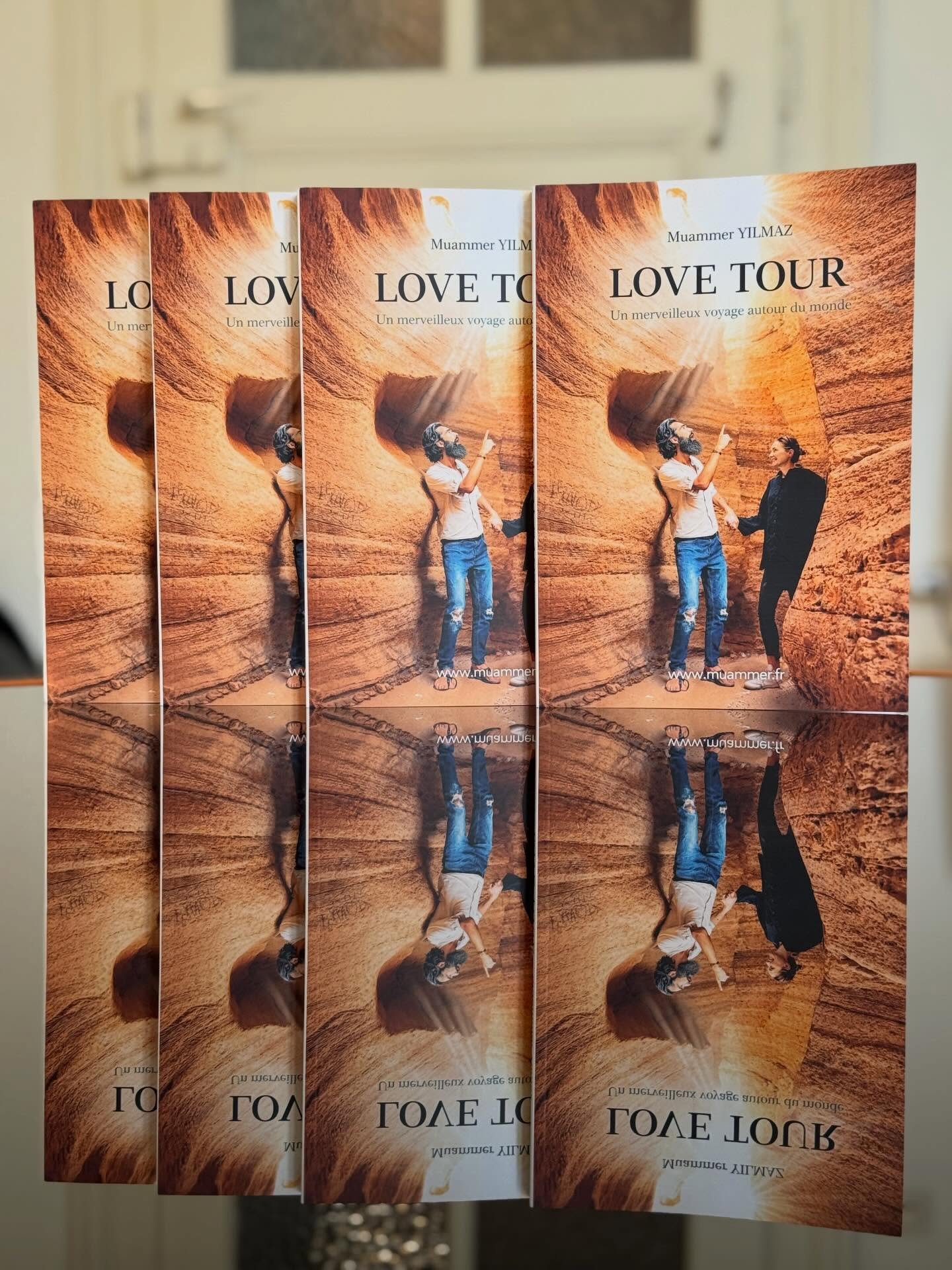 Tr&egrave;s heureux de vous pr&eacute;senter mon troisi&egrave;me livre : &laquo; Love Tour &raquo;, un tour du monde en couple pendant une ann&eacute;e ❤️

Pendant ce voyage, j&rsquo;ai fait une longue coupure des r&eacute;seaux sociaux. Une vraie p
