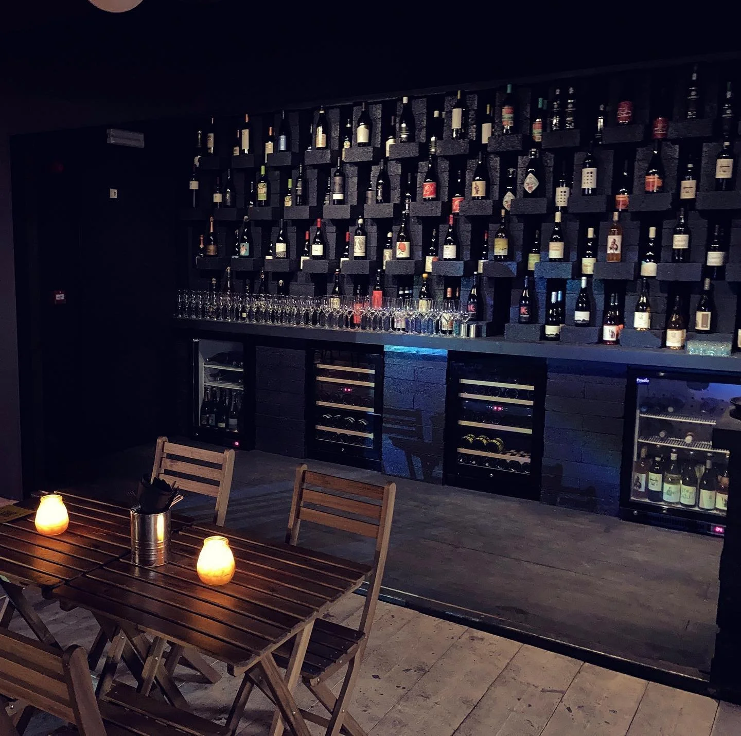 Bar à vin Forever Changes