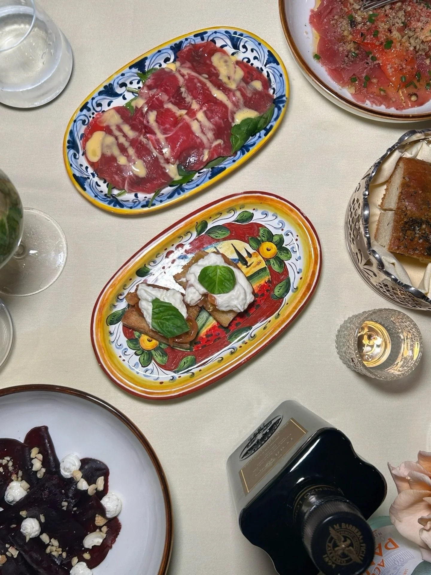 Evenings at San Lorenzo begin with just one simple question: carne o pesce?
From there, the magic unfolds 💫 ✨