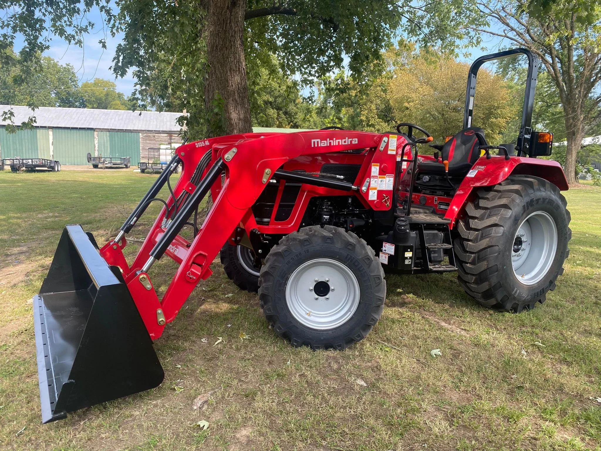 Mahindra 5155 Shuttle