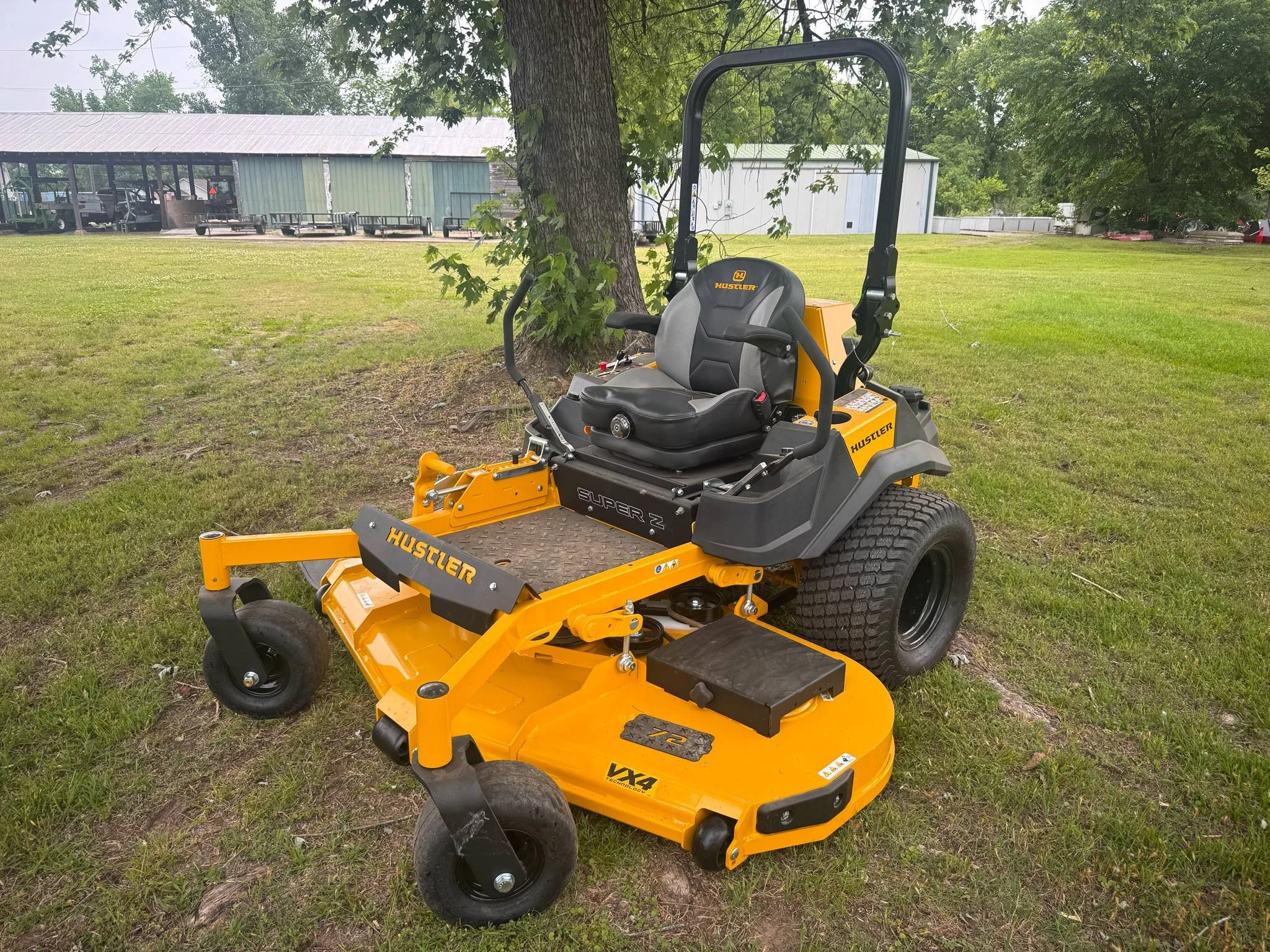 Hustler Super Z 72" Commercial Zero Turn Mower
