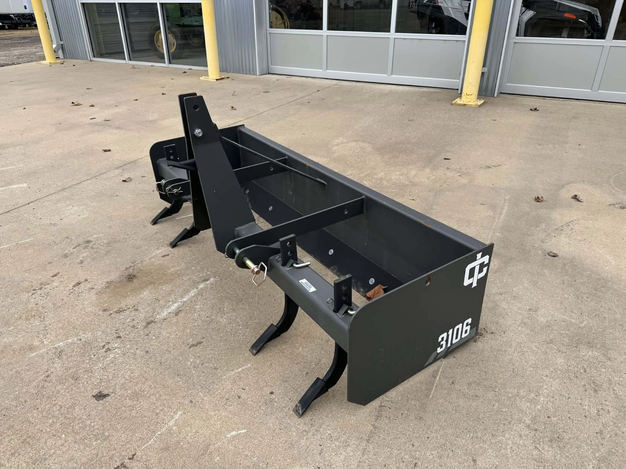 Ironcraft 3106 - 6' Standard Duty Box Blade