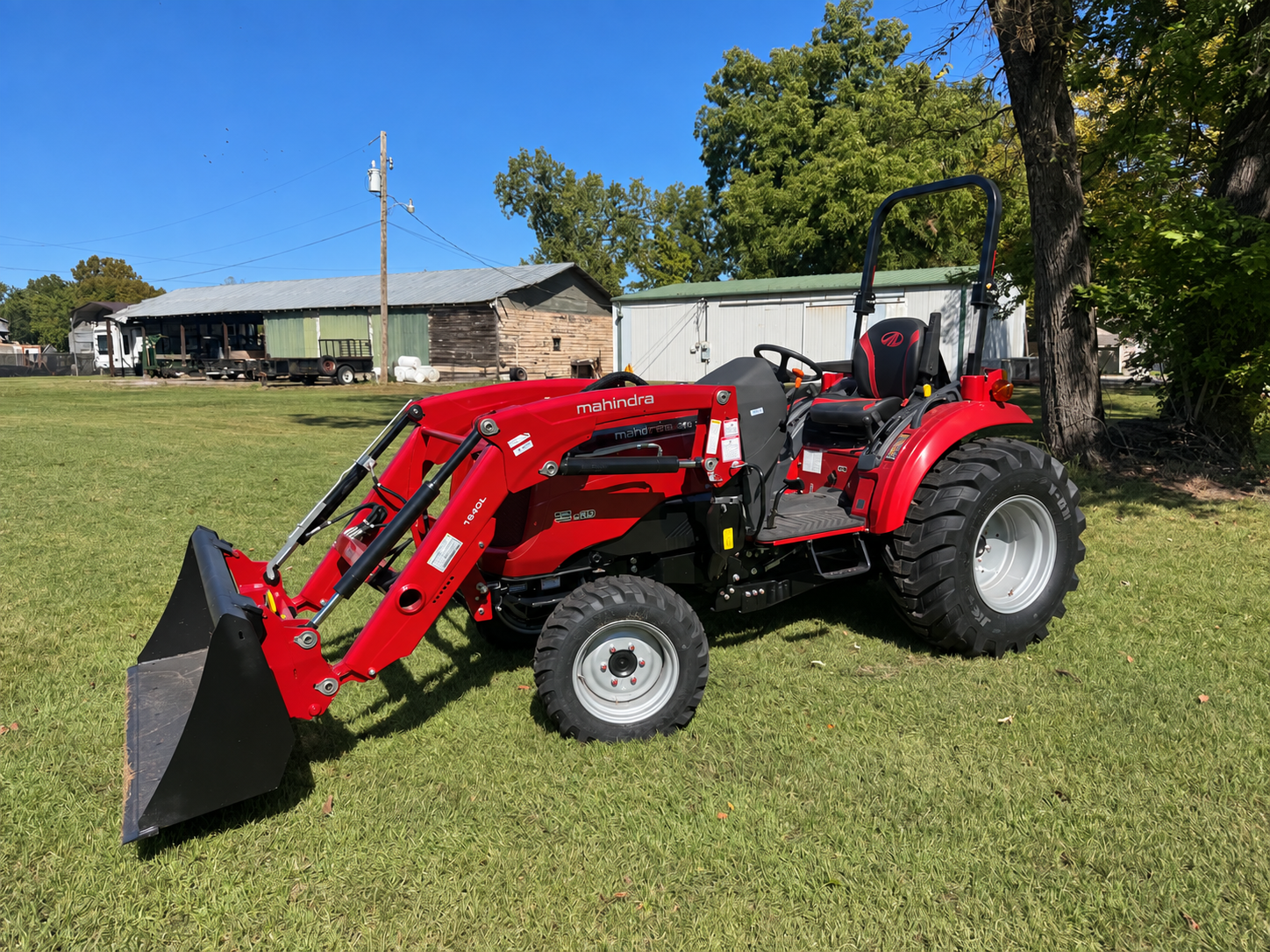 Mahindra 1640 Shuttle