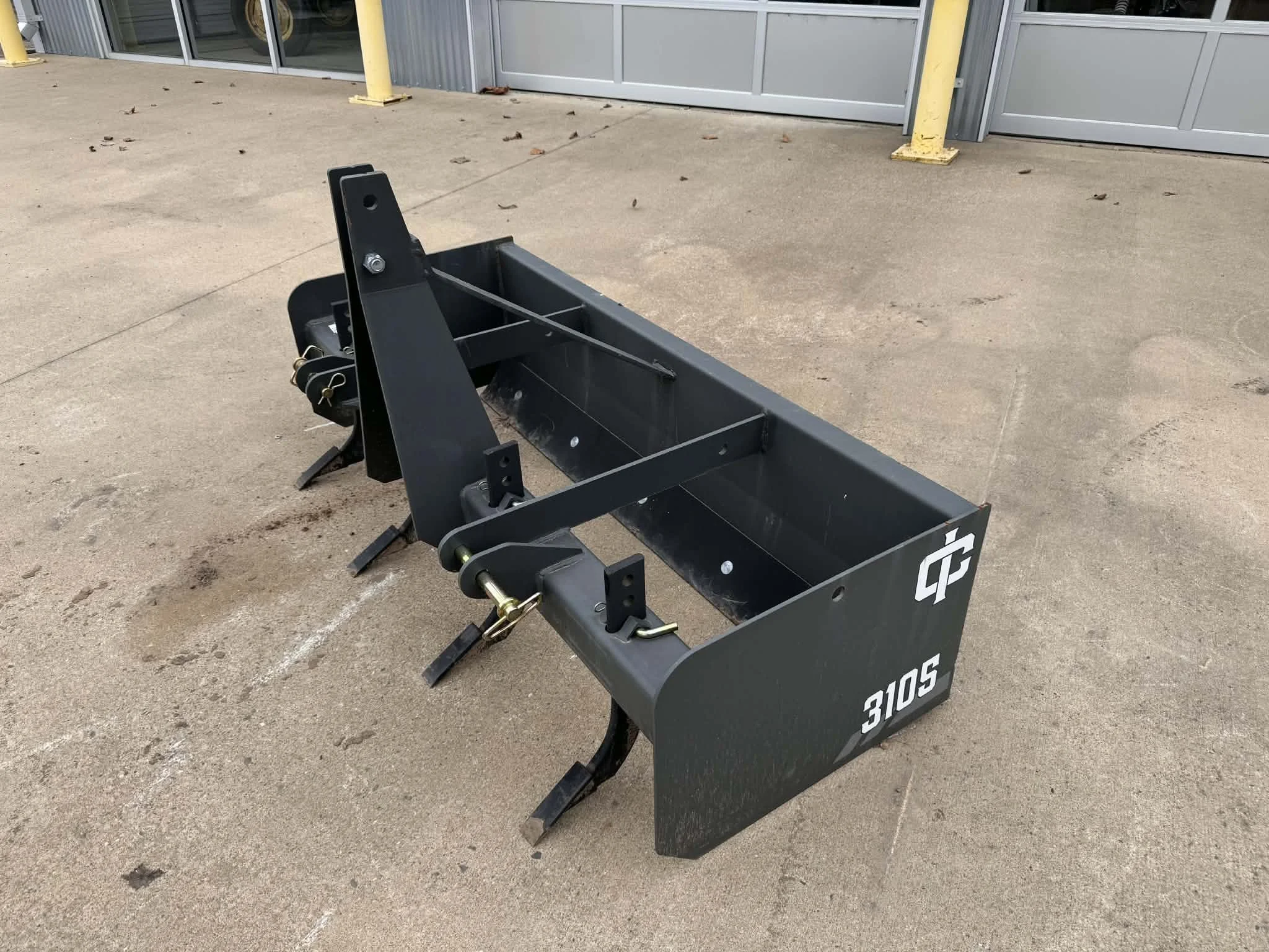 Ironcraft 3105 - 5' Standard Duty Box Blade