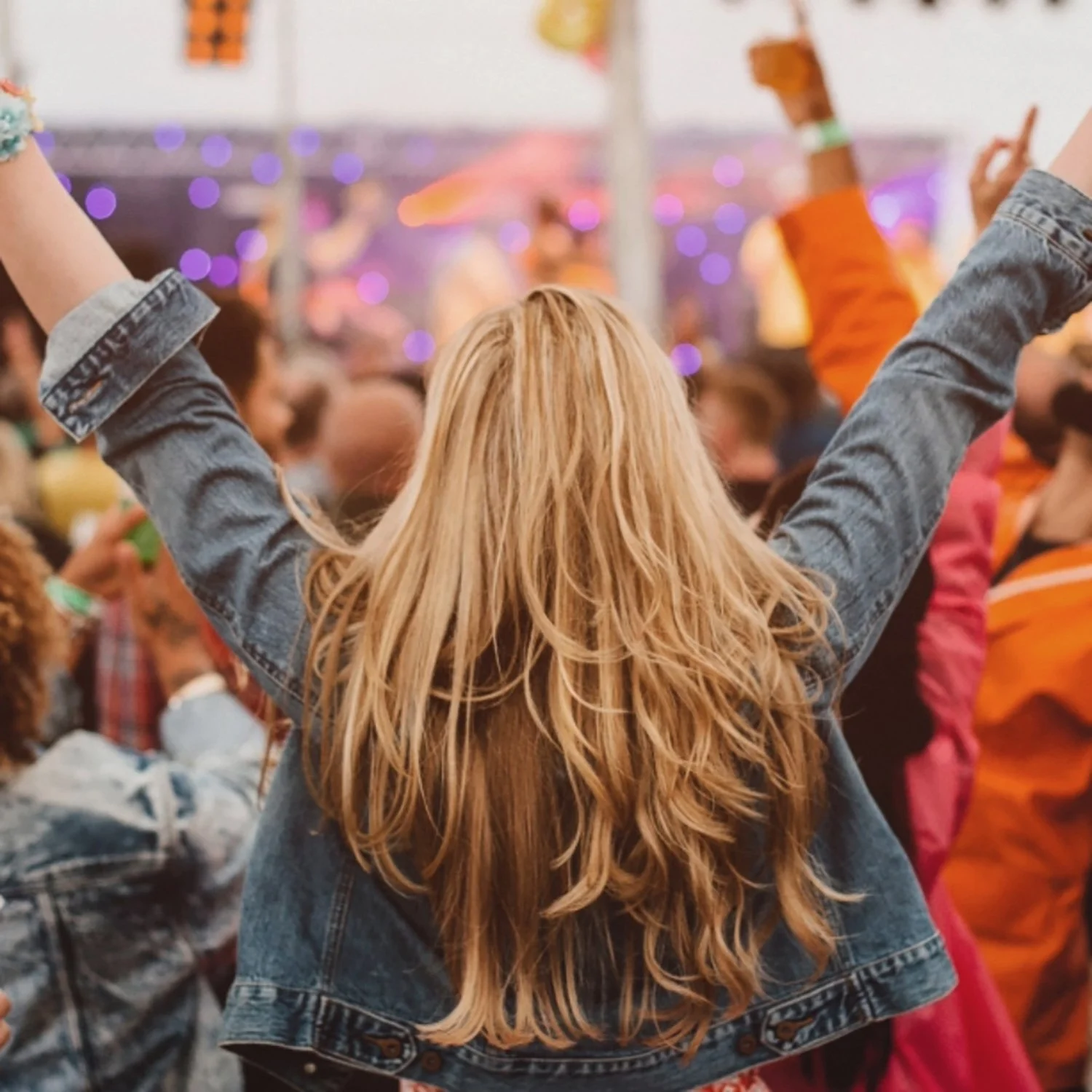 helicopter trip to glastonbury festival