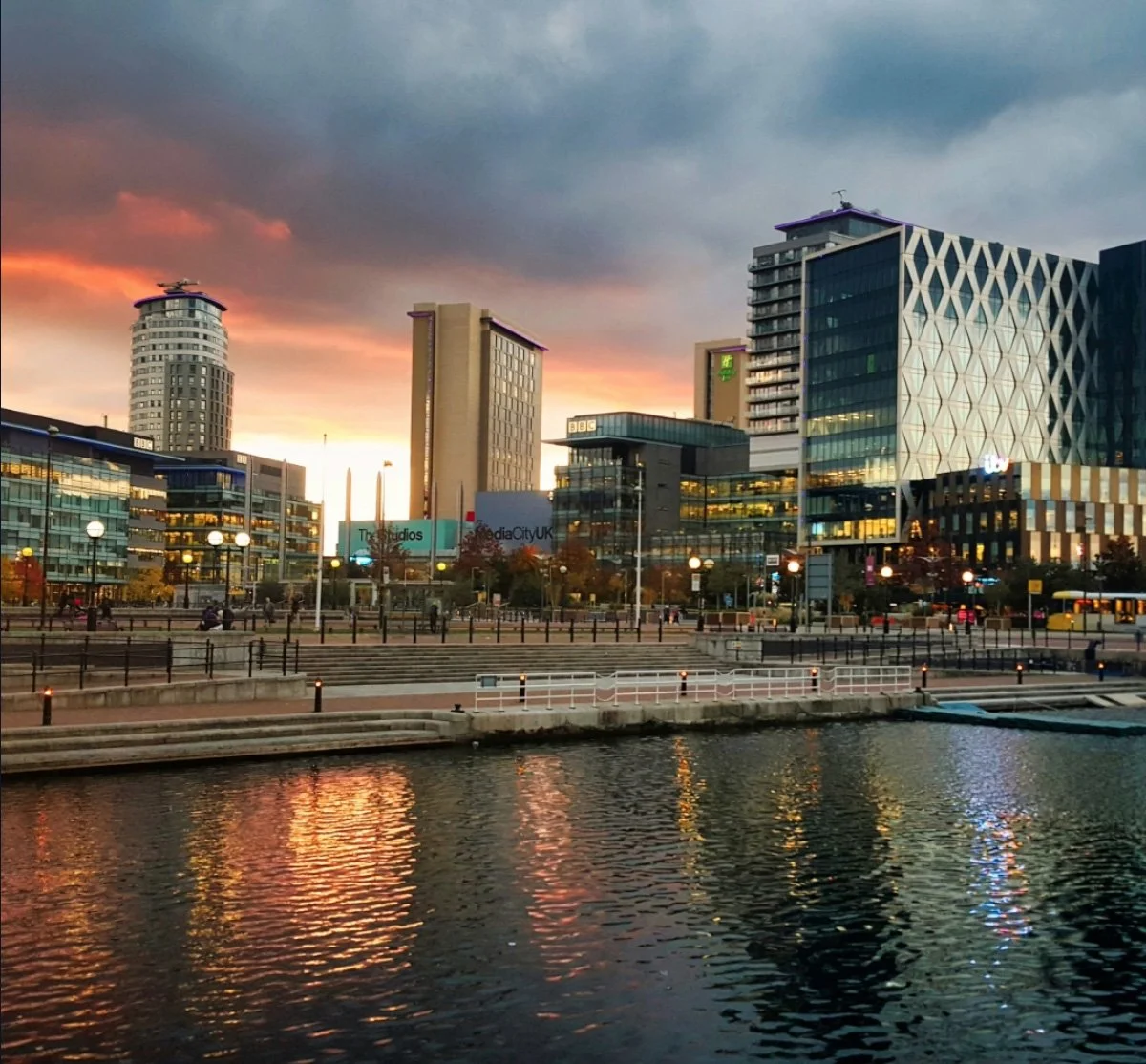 helicopter charter to manchester