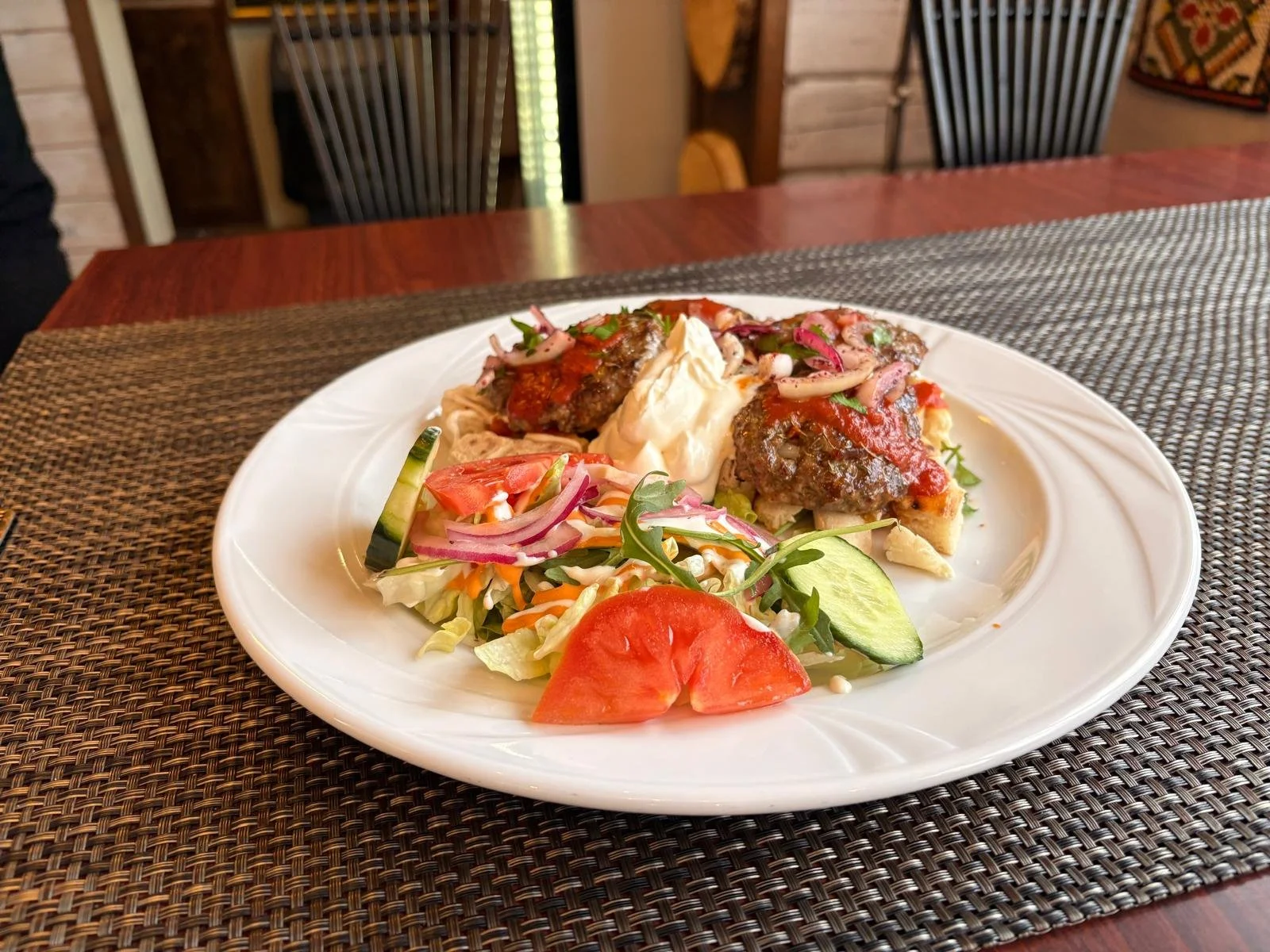 Köfte Iskender