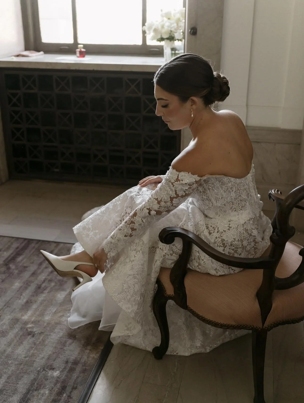 Bridal makeup for a bride in Buffalo, NY by Ashley Hart Makeup Artistry, a soft glam makeup artist