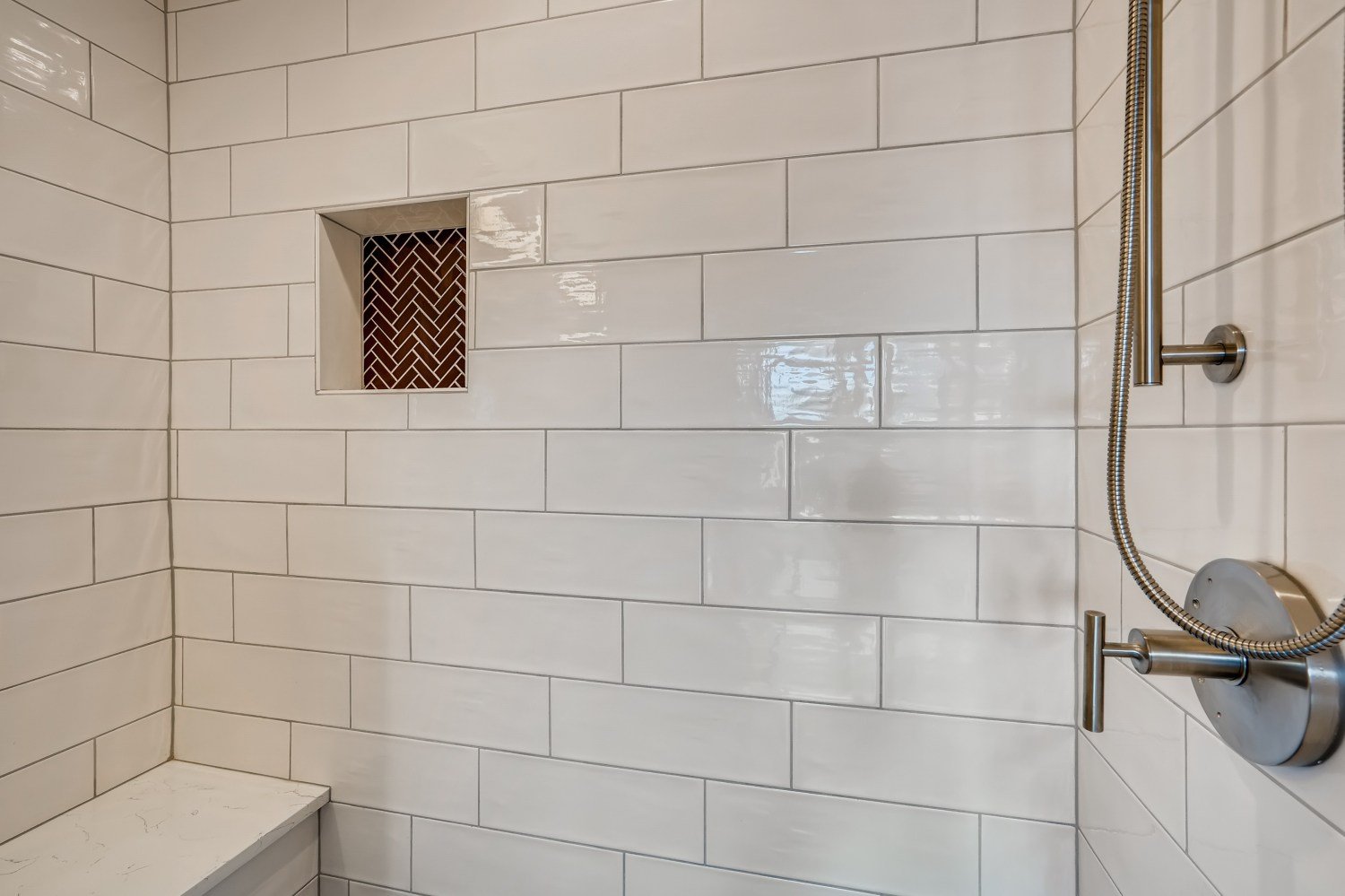 975 N Lincoln St Unit 6A-N Denver CO - Web Quality - 022 - 22 Bathroom Detail.jpg