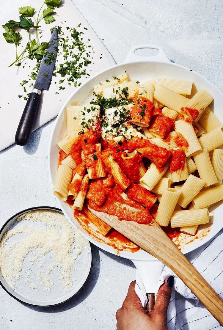 Ayesha-curry-cookbook-full-plate-Eva-kolenko-recipe-Roasted-Red-Pepper-Pasta-4334.jpg