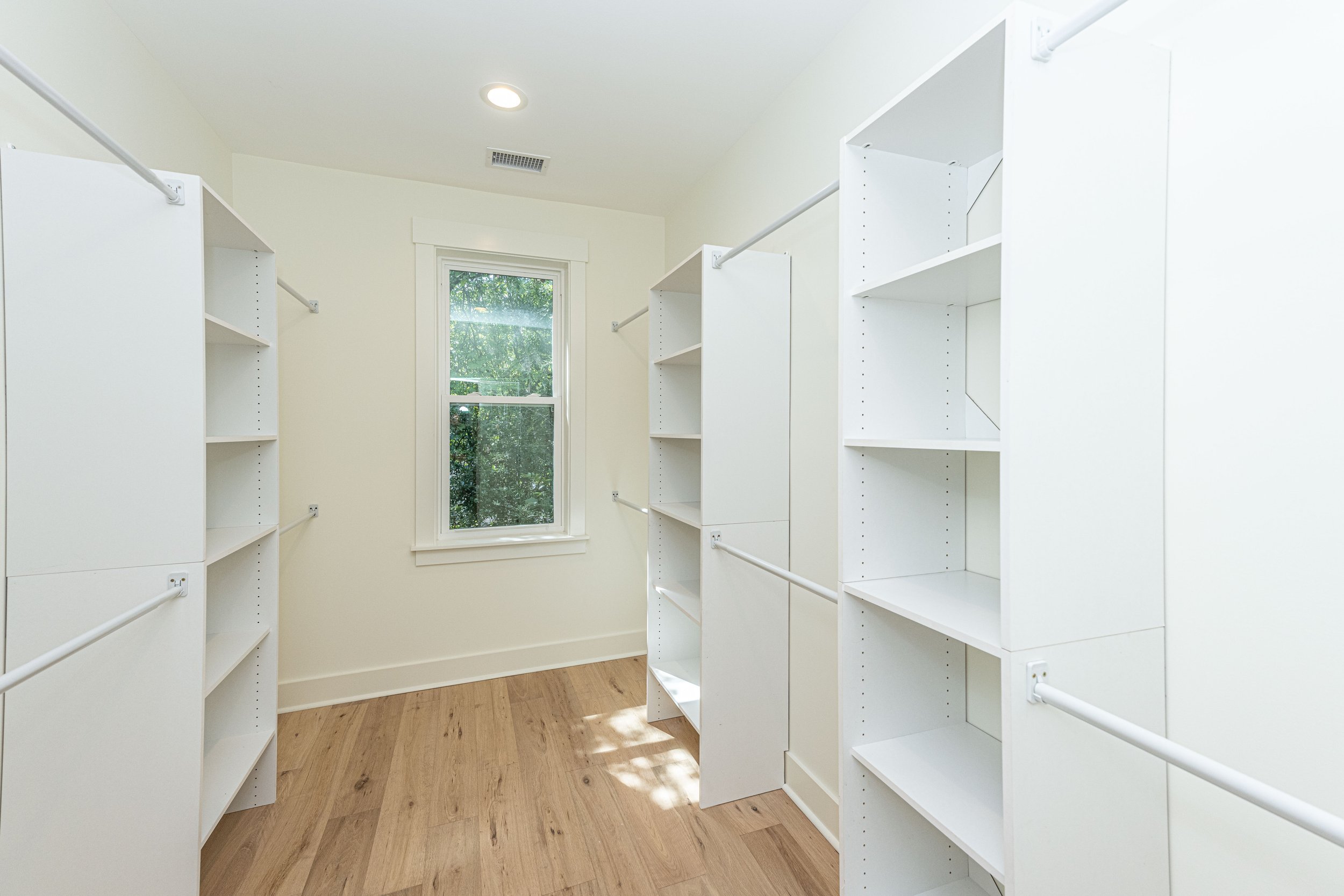 2159ParkwayDr26.jpg